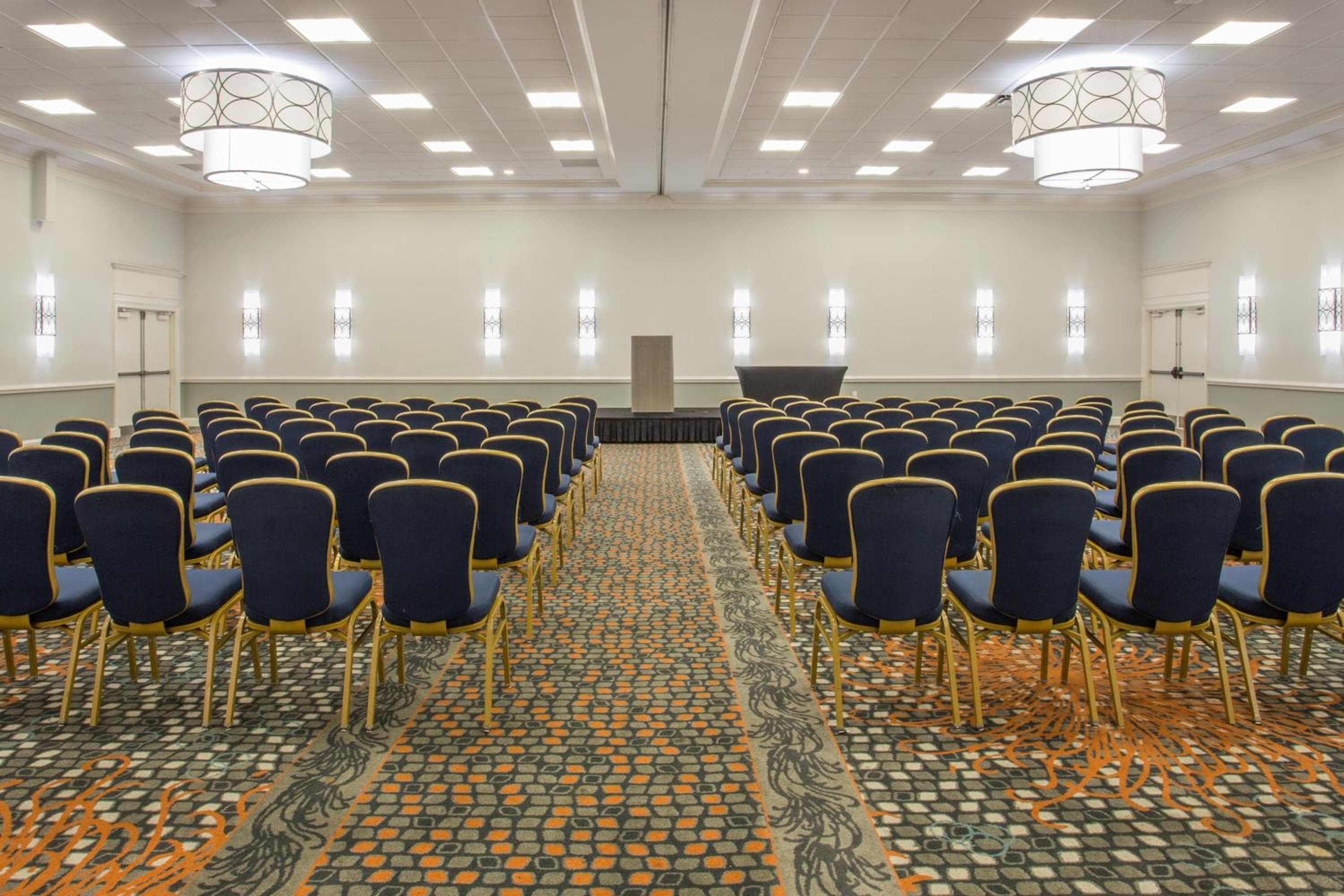 Crowne Plaza Orlando-Downtown by IHG — 3