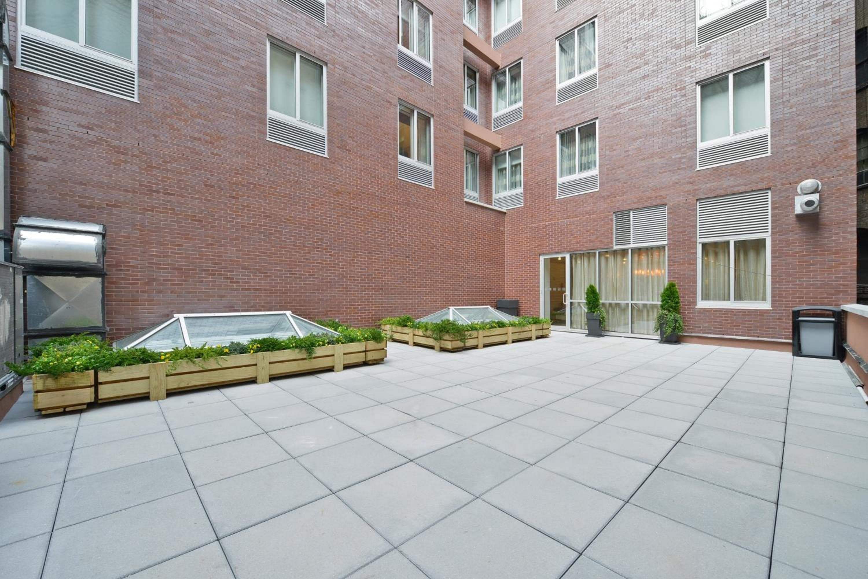 Holiday Inn Lower East Side, un hotel IHG — 23