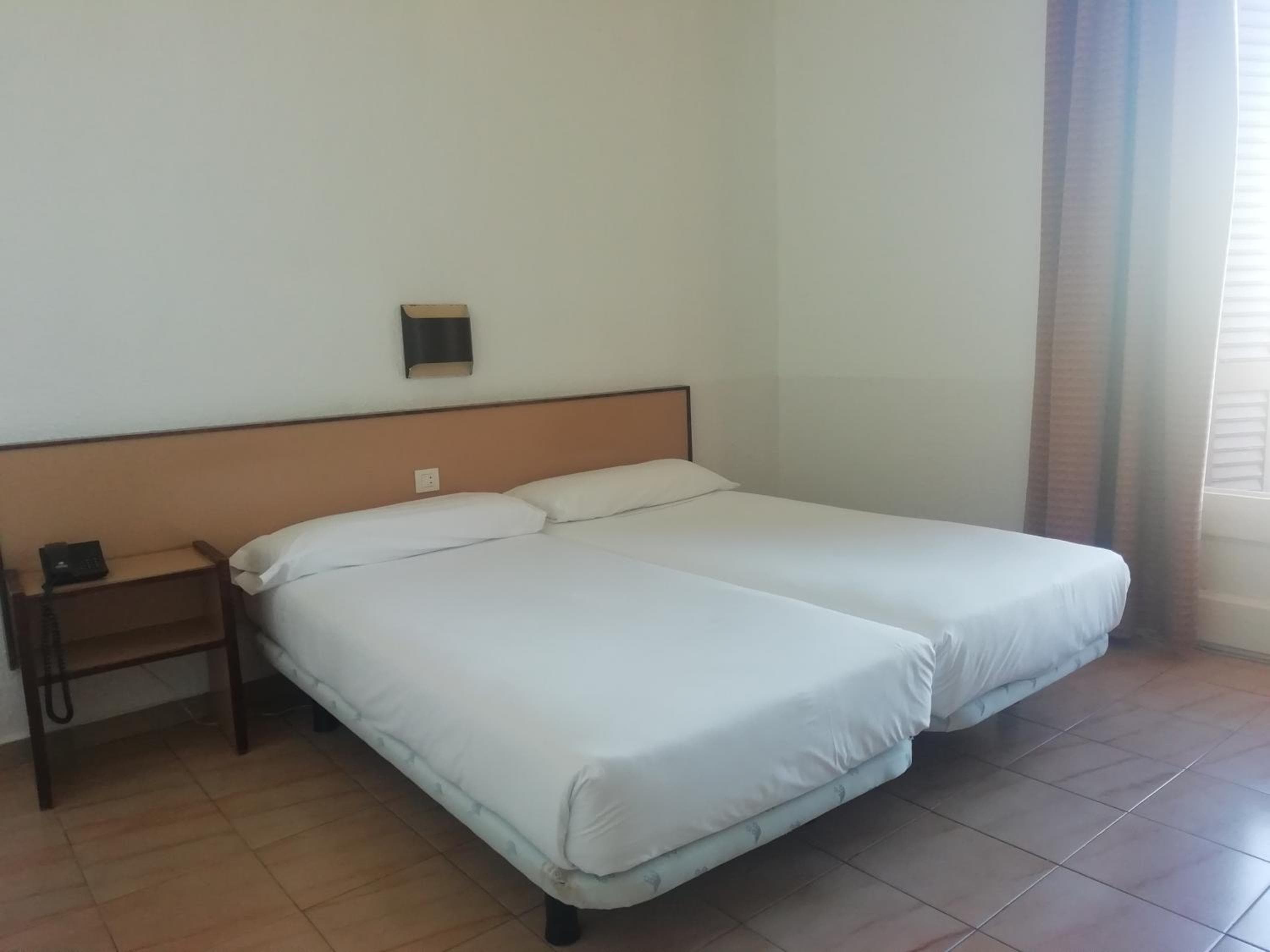 Albergo monegasco — 18