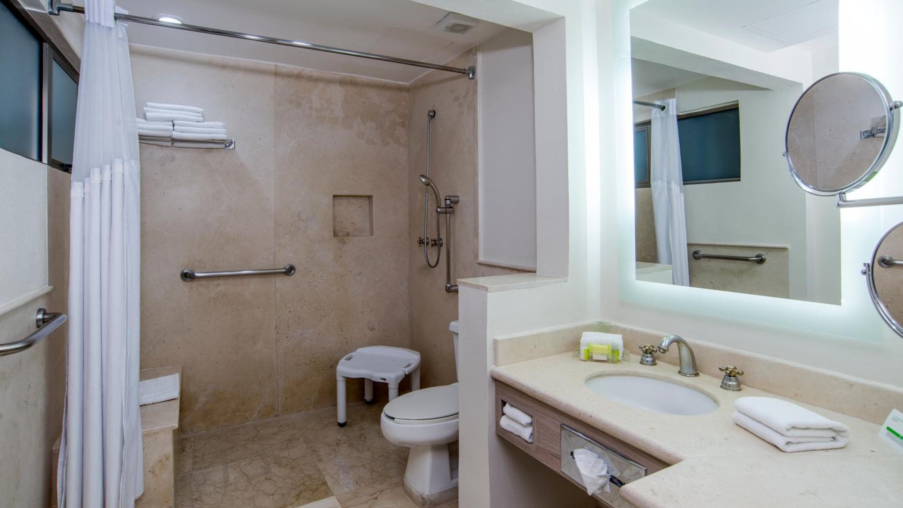 Holiday Inn & Suites Mexico Zona Reforma by IHG — 8