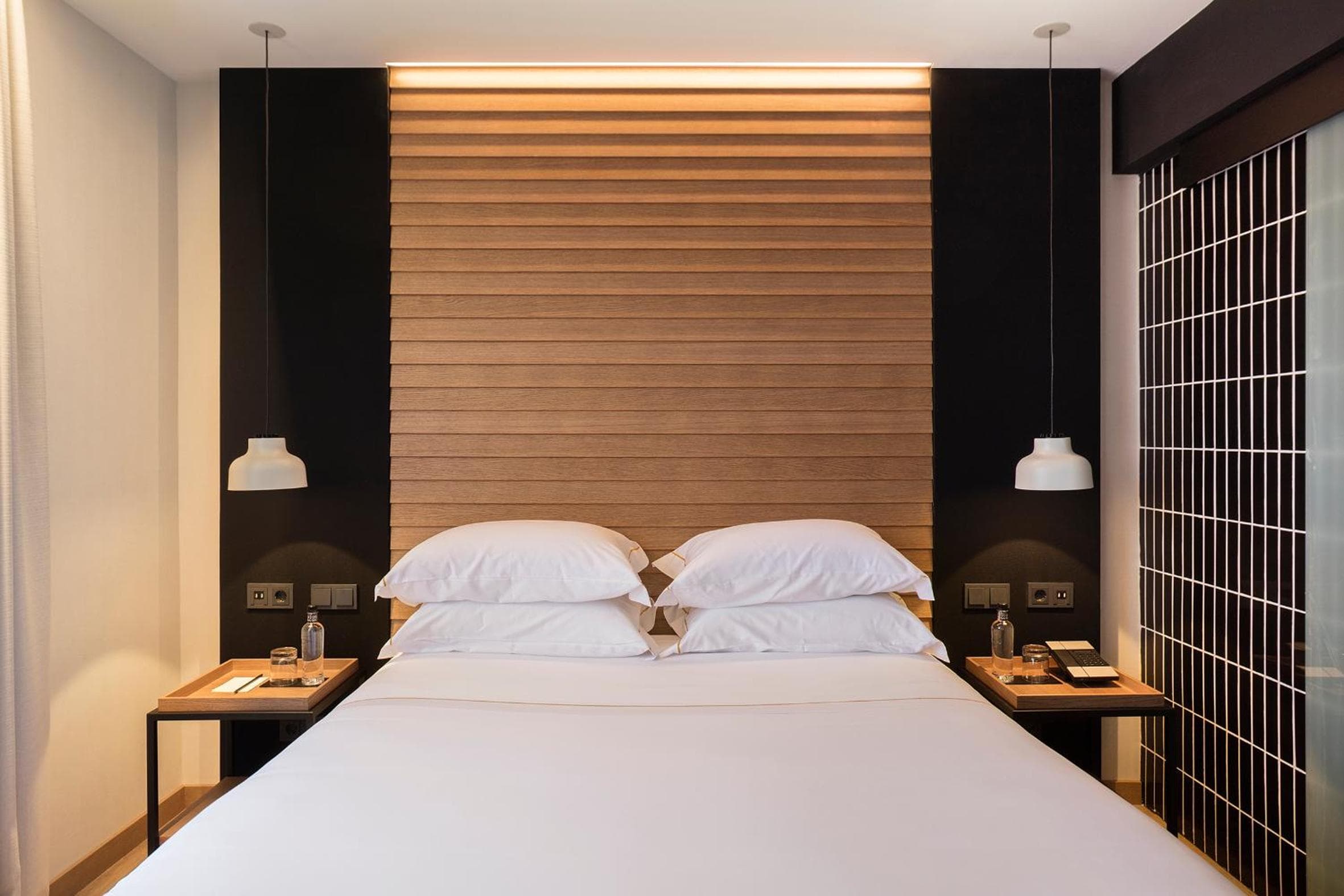 Casa Elliot de Bondia Hotel Group — 7
