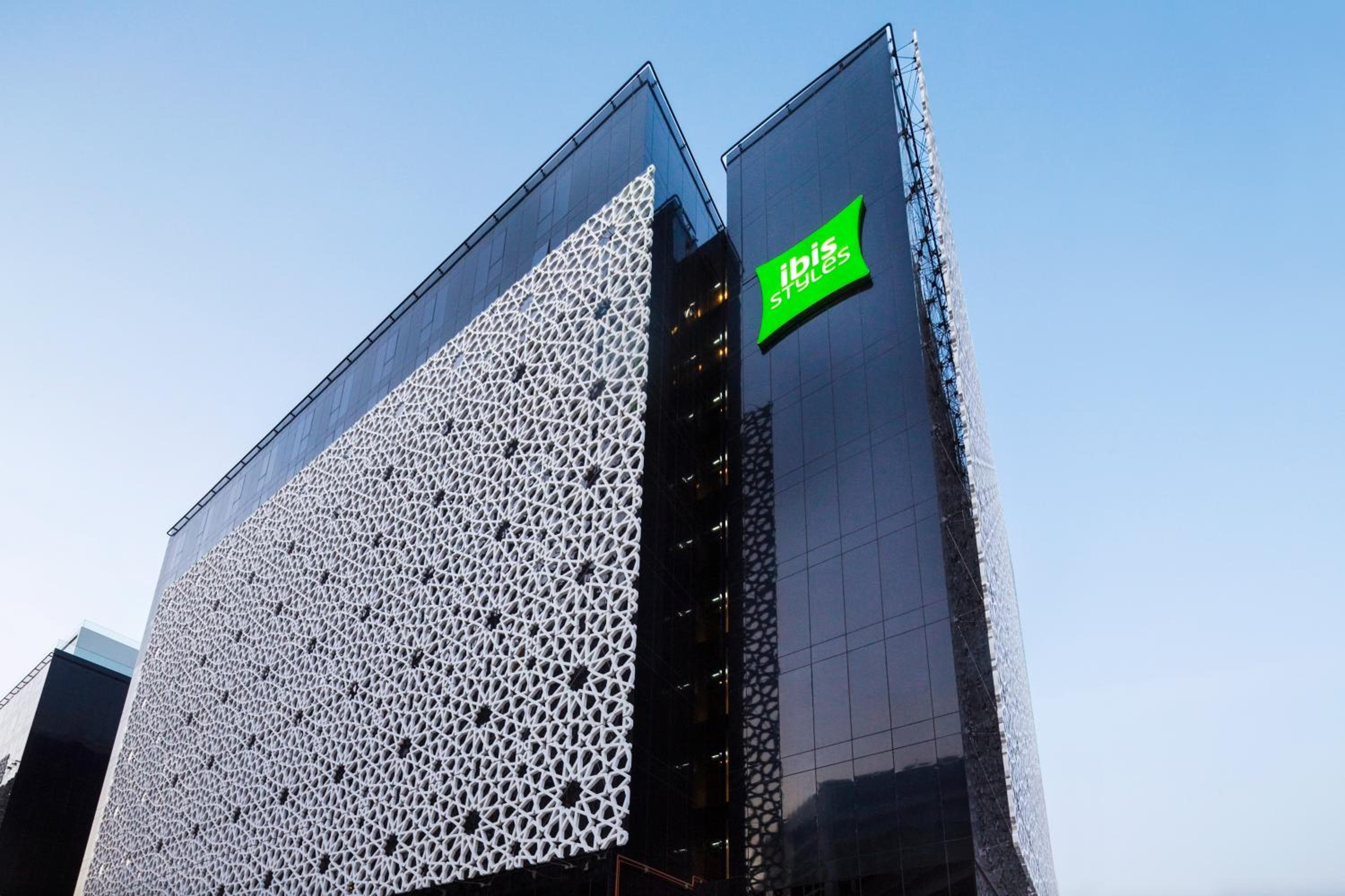 ibis Styles Dubai Airport Hotel — 24