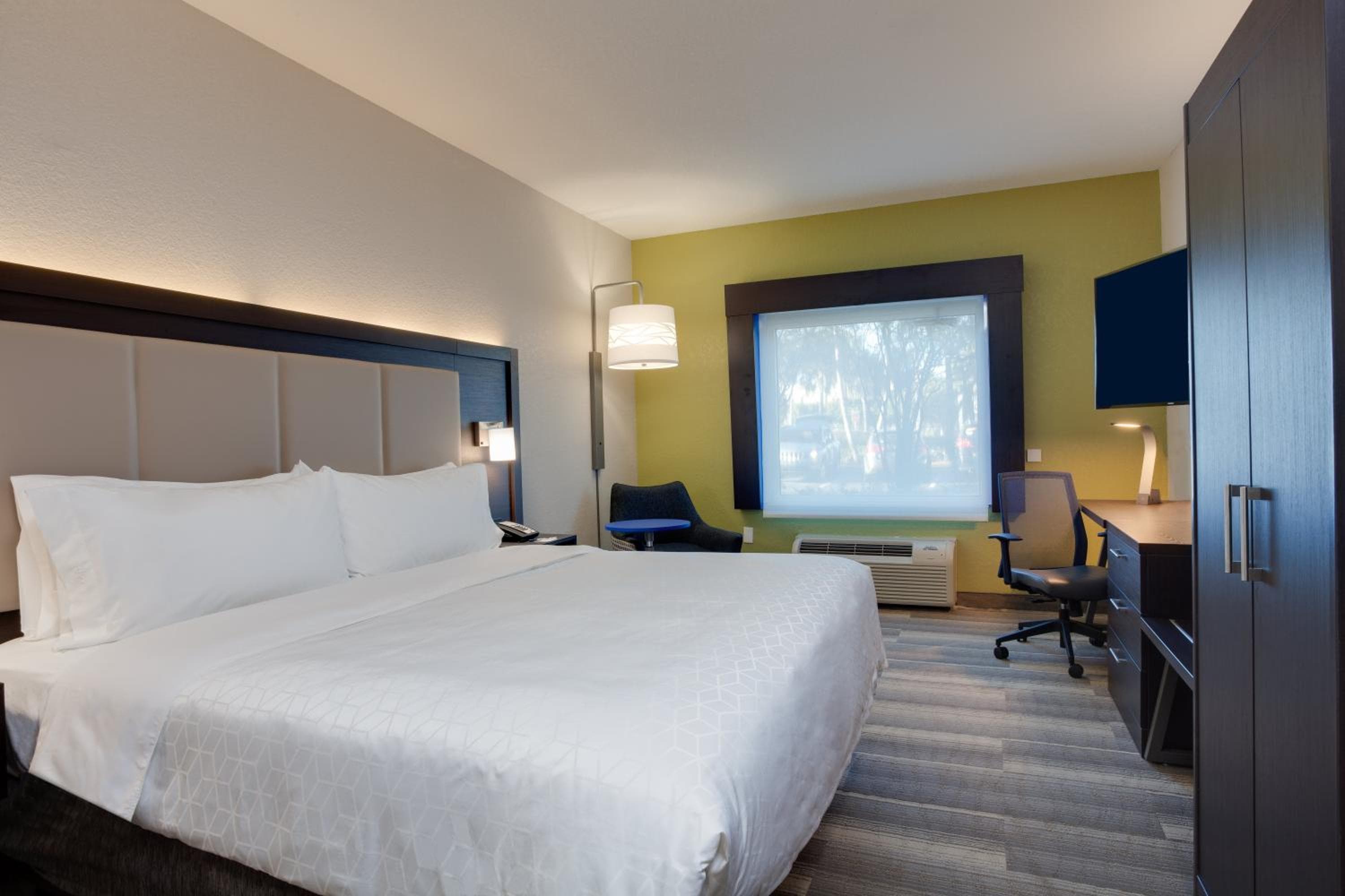 Holiday Inn Express Hotel & Suites Fort Lauderdale Airport/Cruise Port by IHG — 30