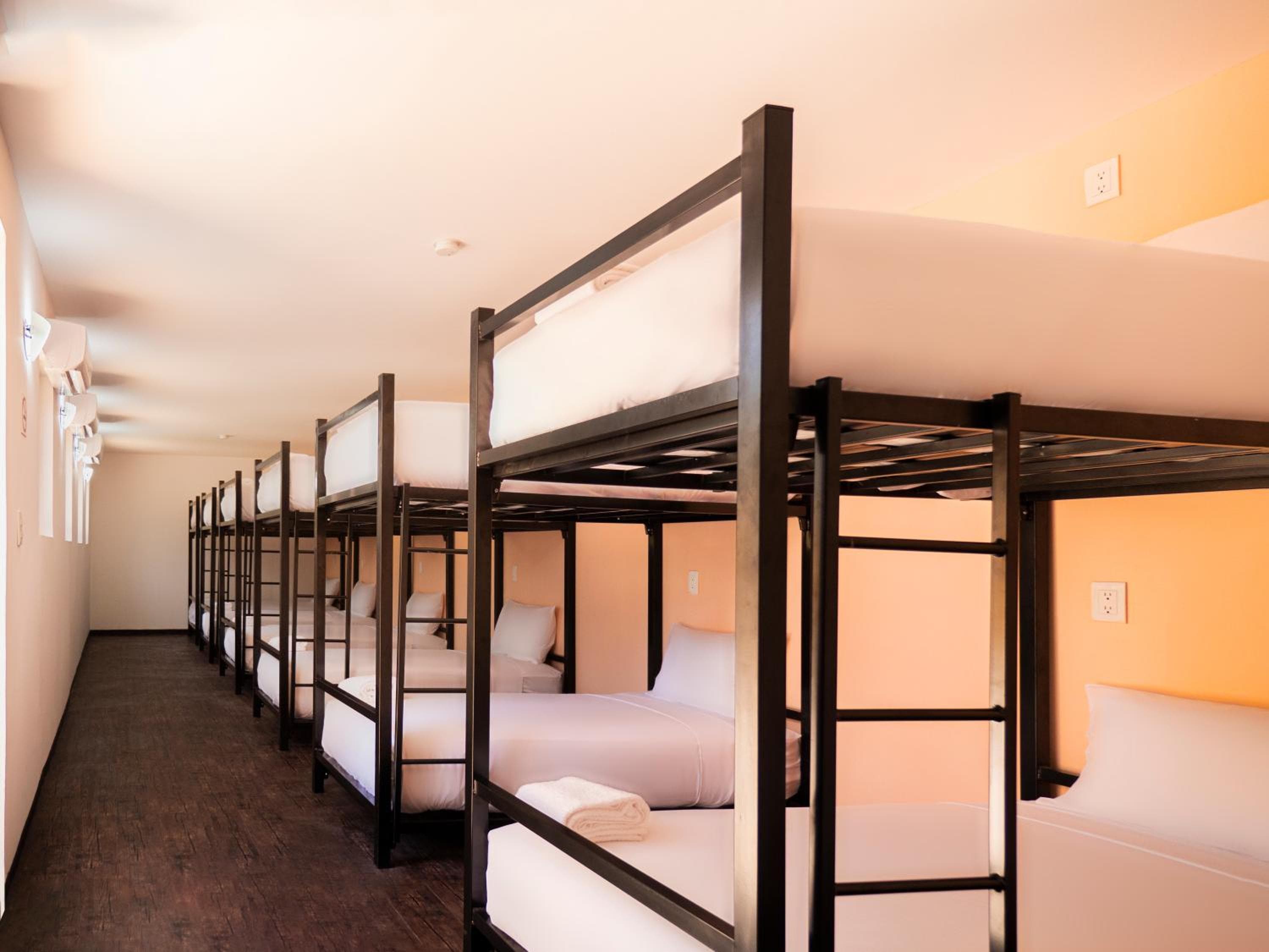 Colorbox beds and rooms — 15