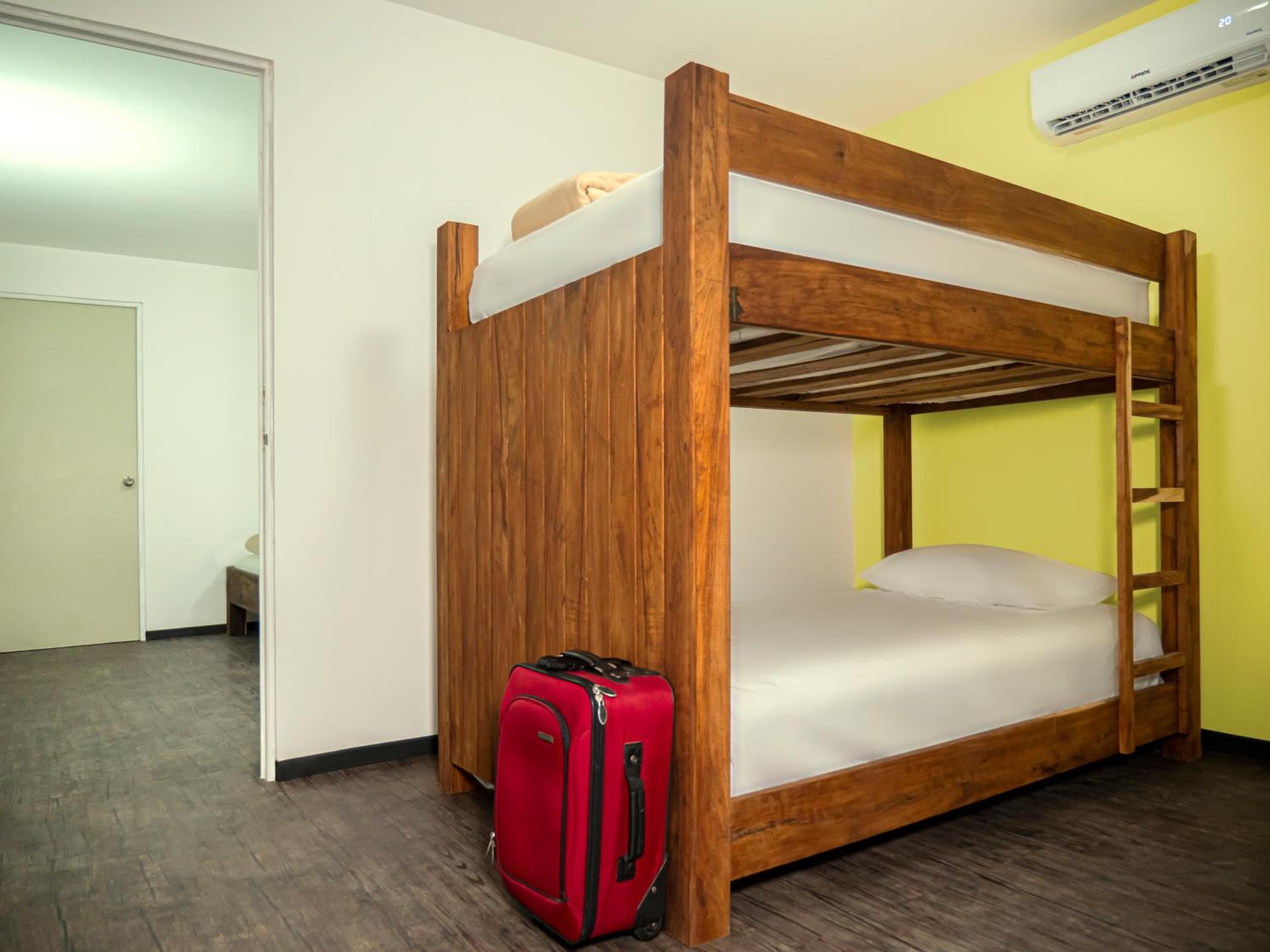 Colorbox beds and rooms — 22