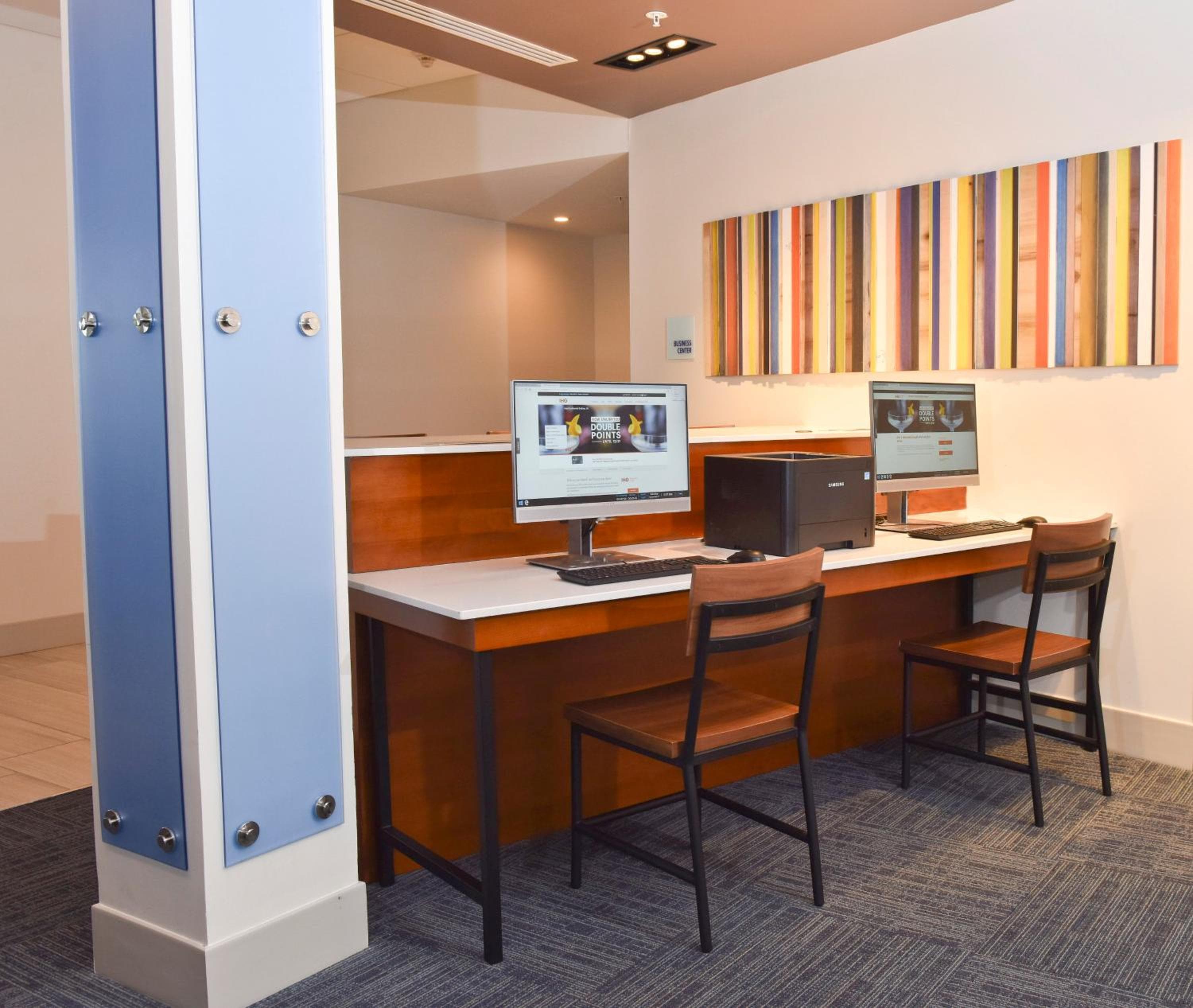 Holiday Inn Express & Suites - Orlando - Southeast, ein IHG Hotel — 28