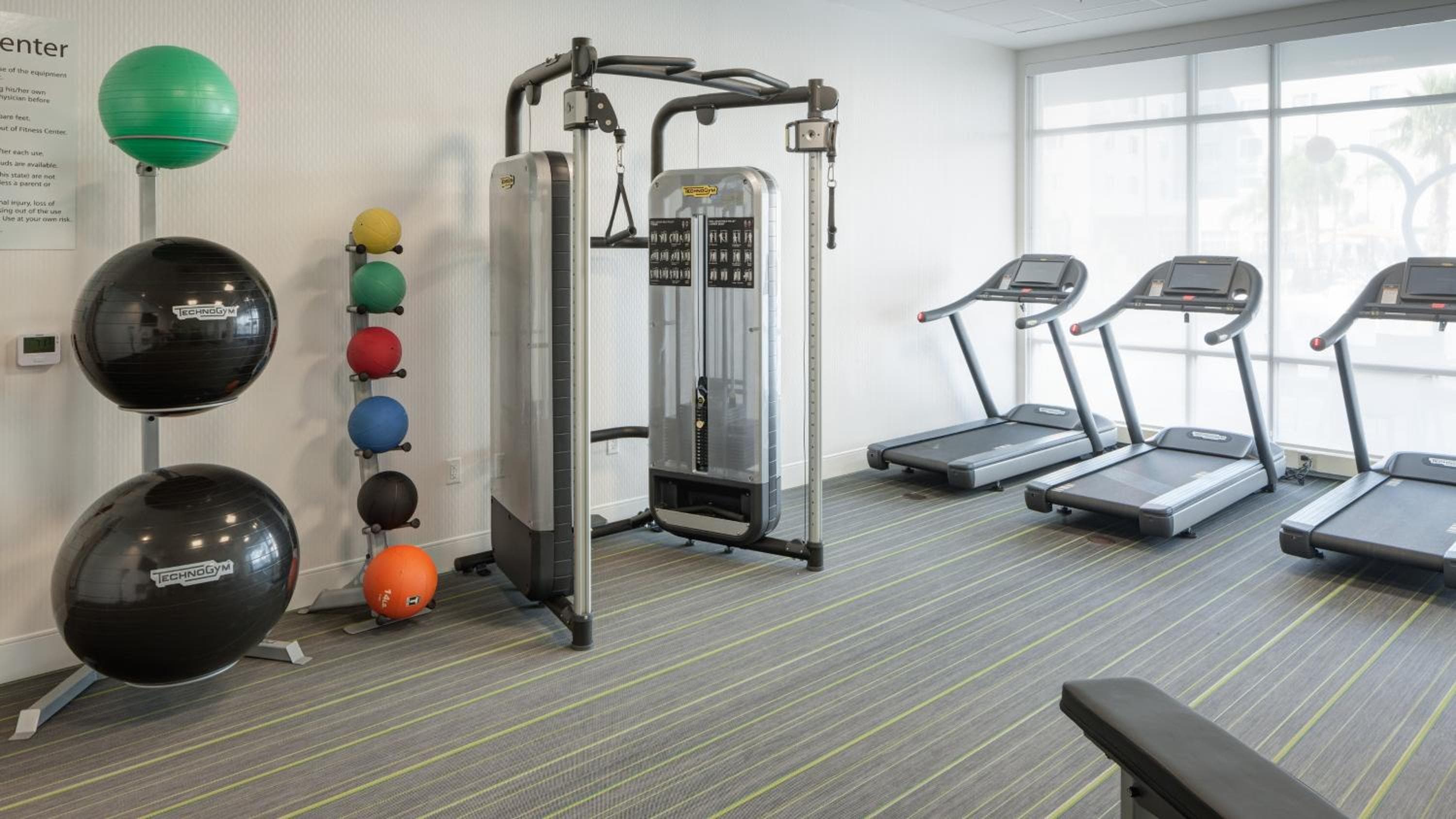 Holiday Inn Express & Suites - Orlando Al Seaworld, un hotel IHG — 5