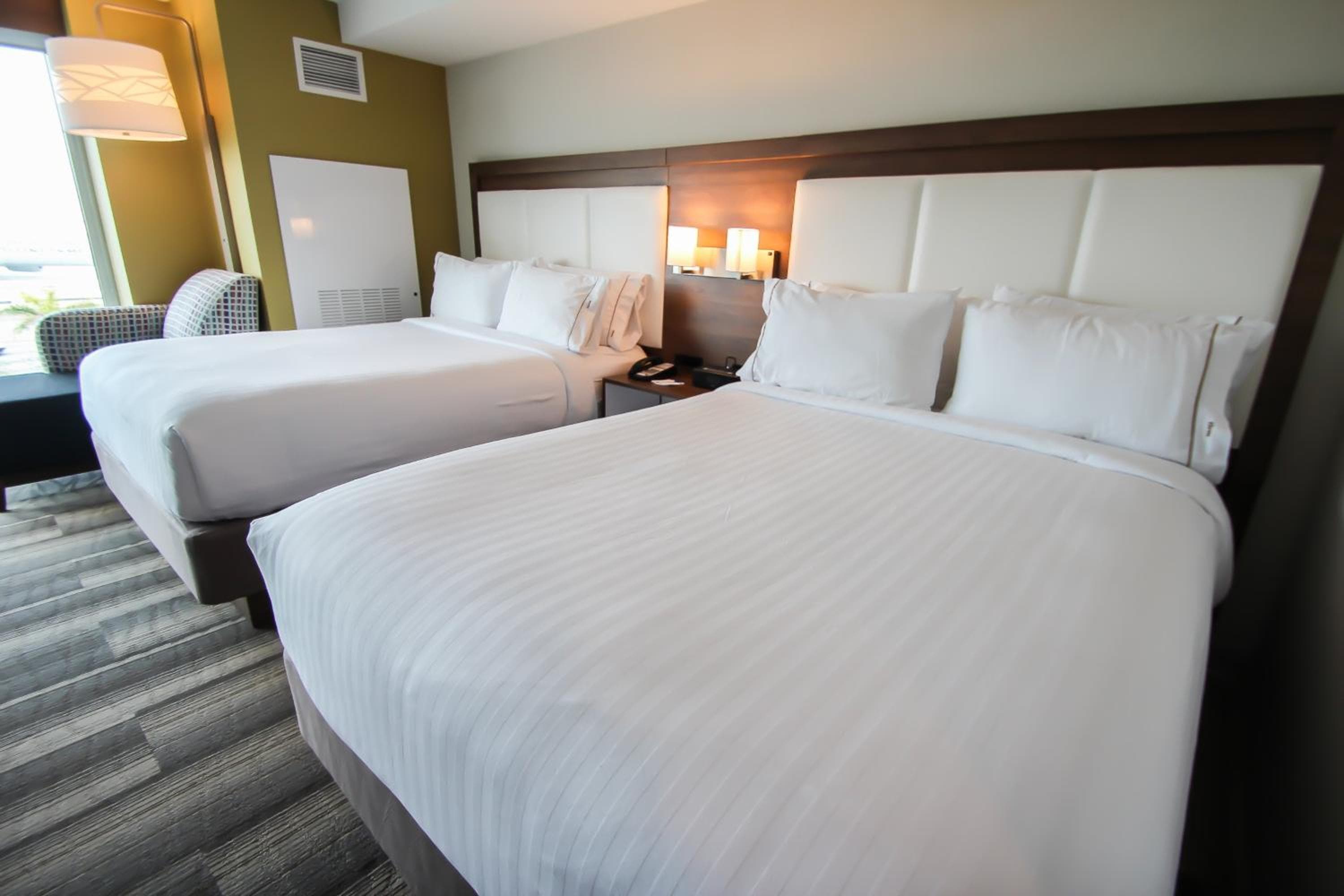 Holiday Inn Express & Suites Miami Airport East, un hotel IHG — 27