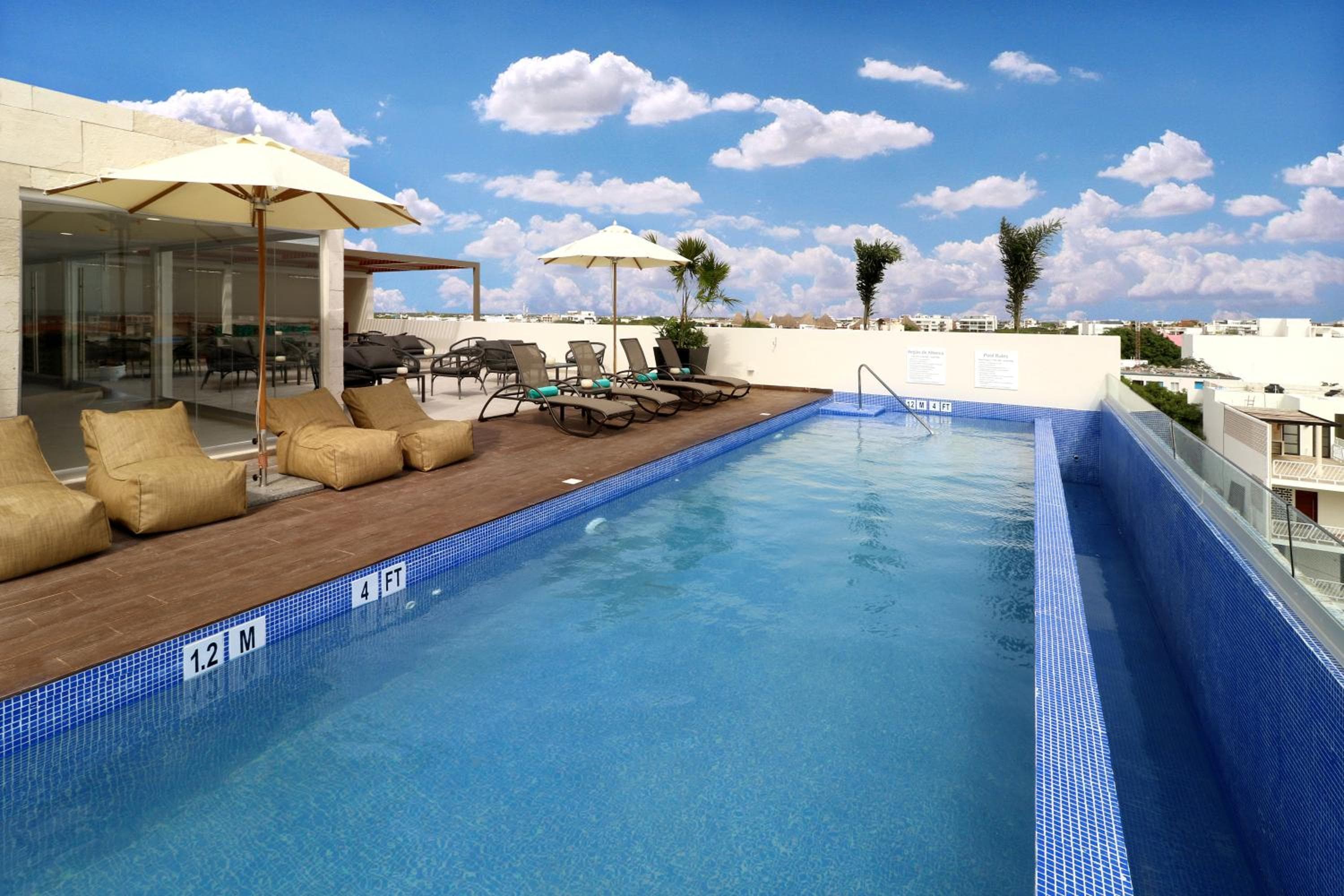 Holiday Inn Express & Suites - Playa del Carmen, un hotel IHG — 2