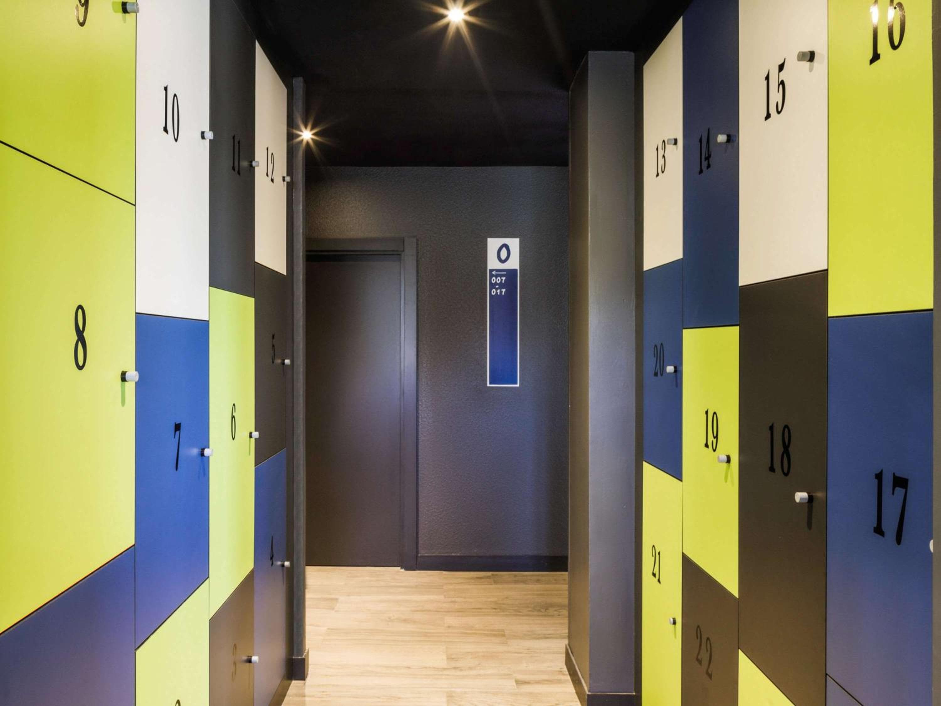 Ibis Budget Málaga Aeropuerto Avenida de Velazquez — 17