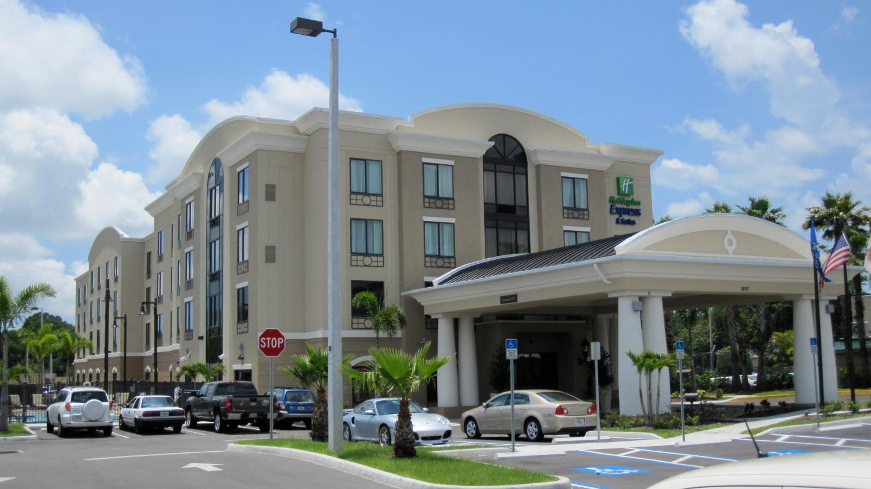 Holiday Inn Express Hotel & Suites Tampa-USF-Busch Gardens by IHG — 29