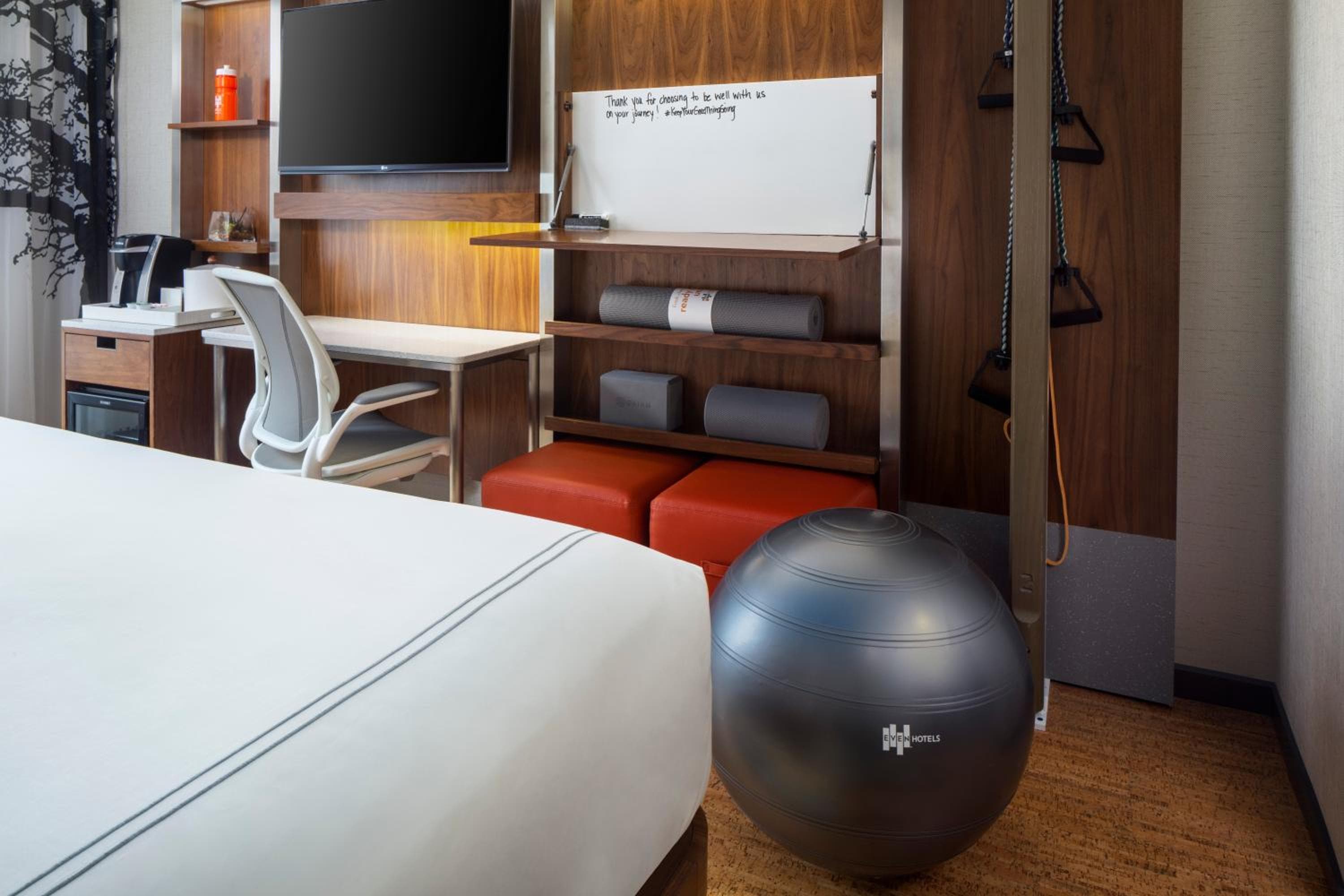 EVEN Hotel New York - Midtown East by IHG — 12