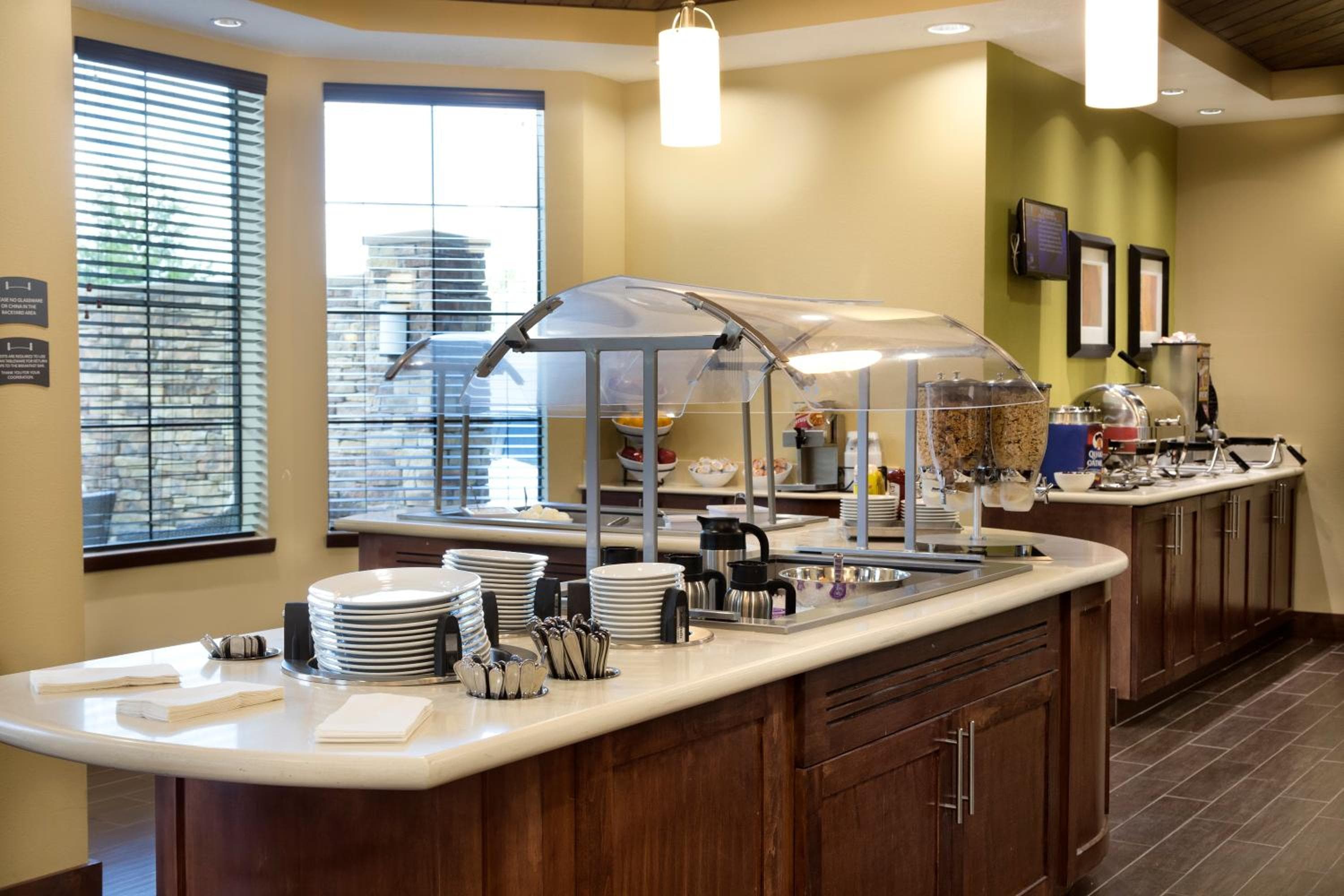Staybridge Suites Orlando en SeaWorld, an IHG Hotel — 23