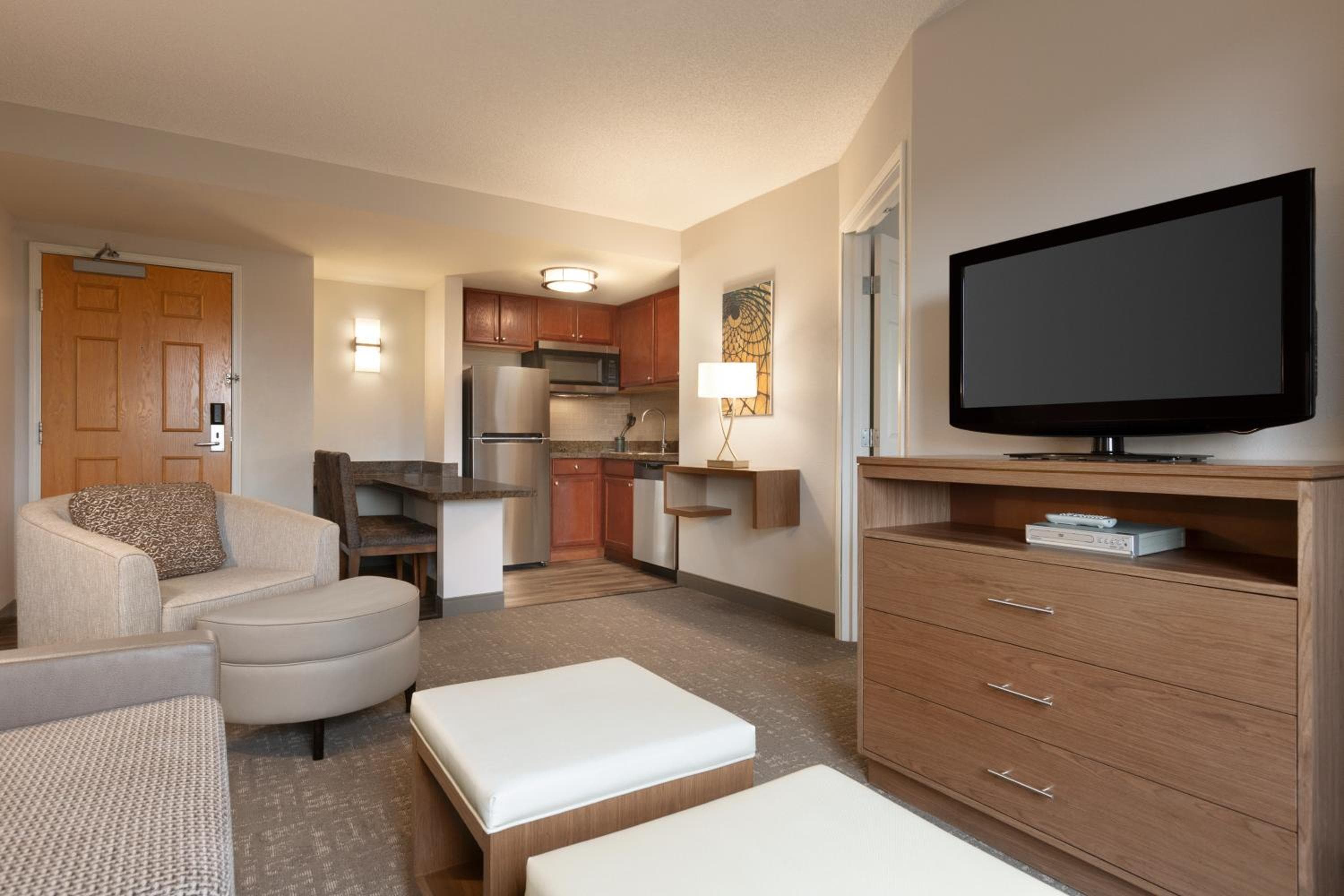 Staybridge Suites Tampa East- Brandon by IHG — 18