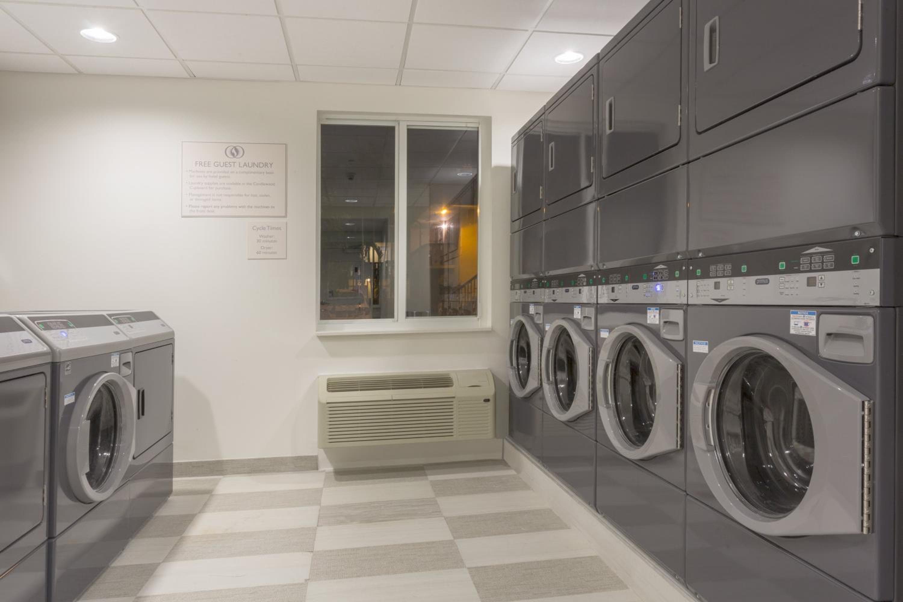 Candlewood Suites Miami Intl Airport - 36th St by IHG — 17