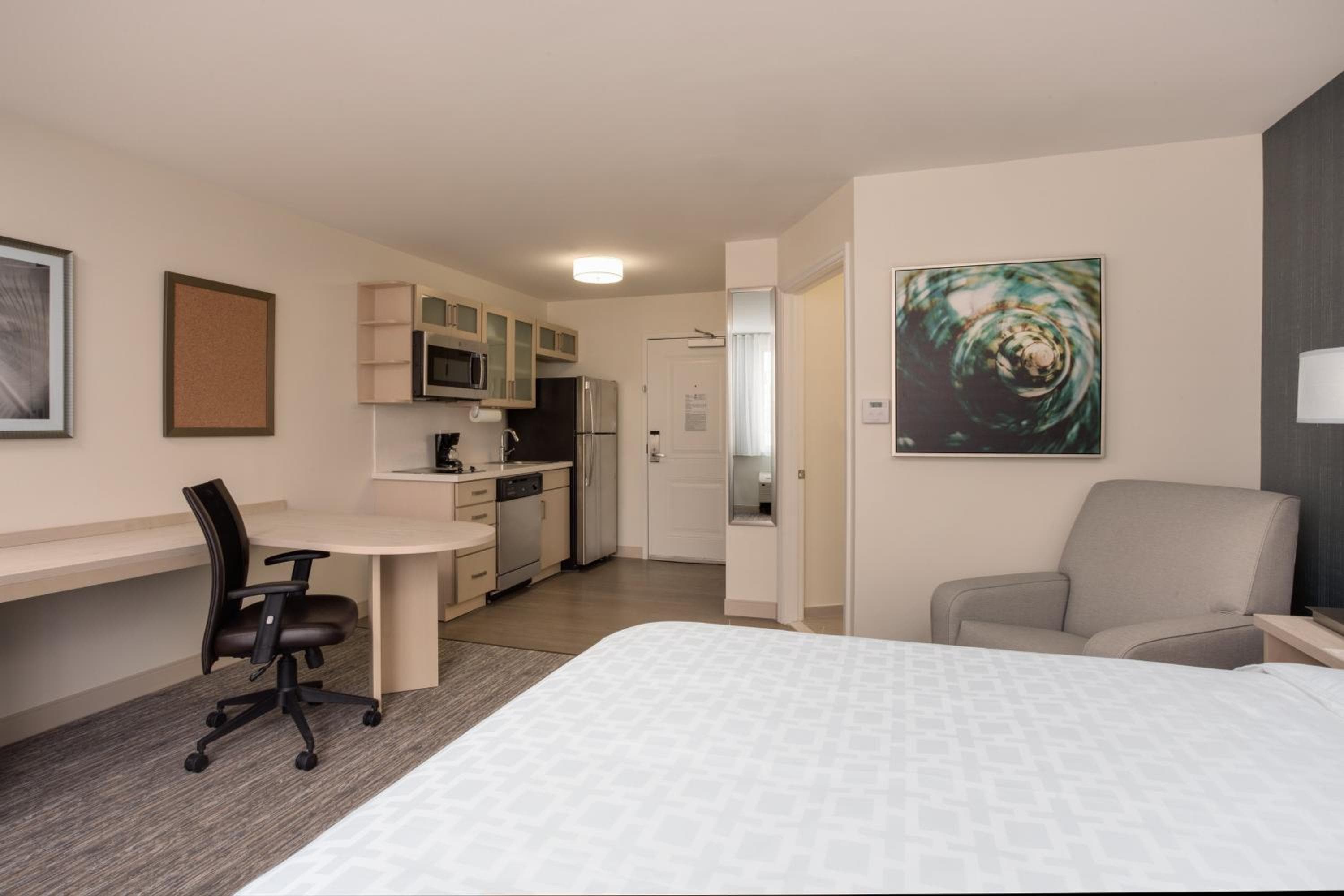 Candlewood Suites Miami Intl Airport - 36th St by IHG — 2