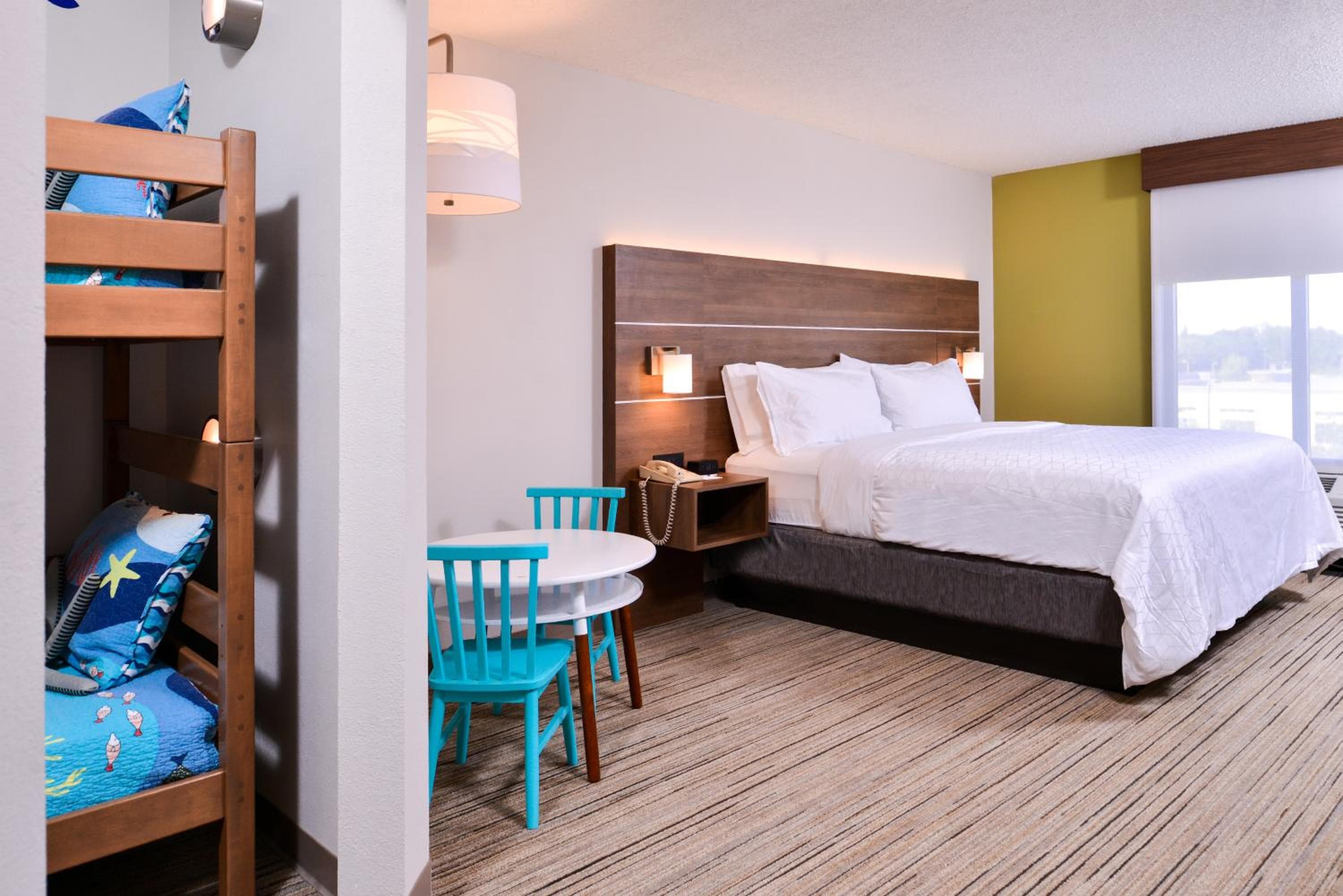 Holiday Inn Express Hotel & Suites Tampa-Anderson Road-Veterans Exp by IHG — 25
