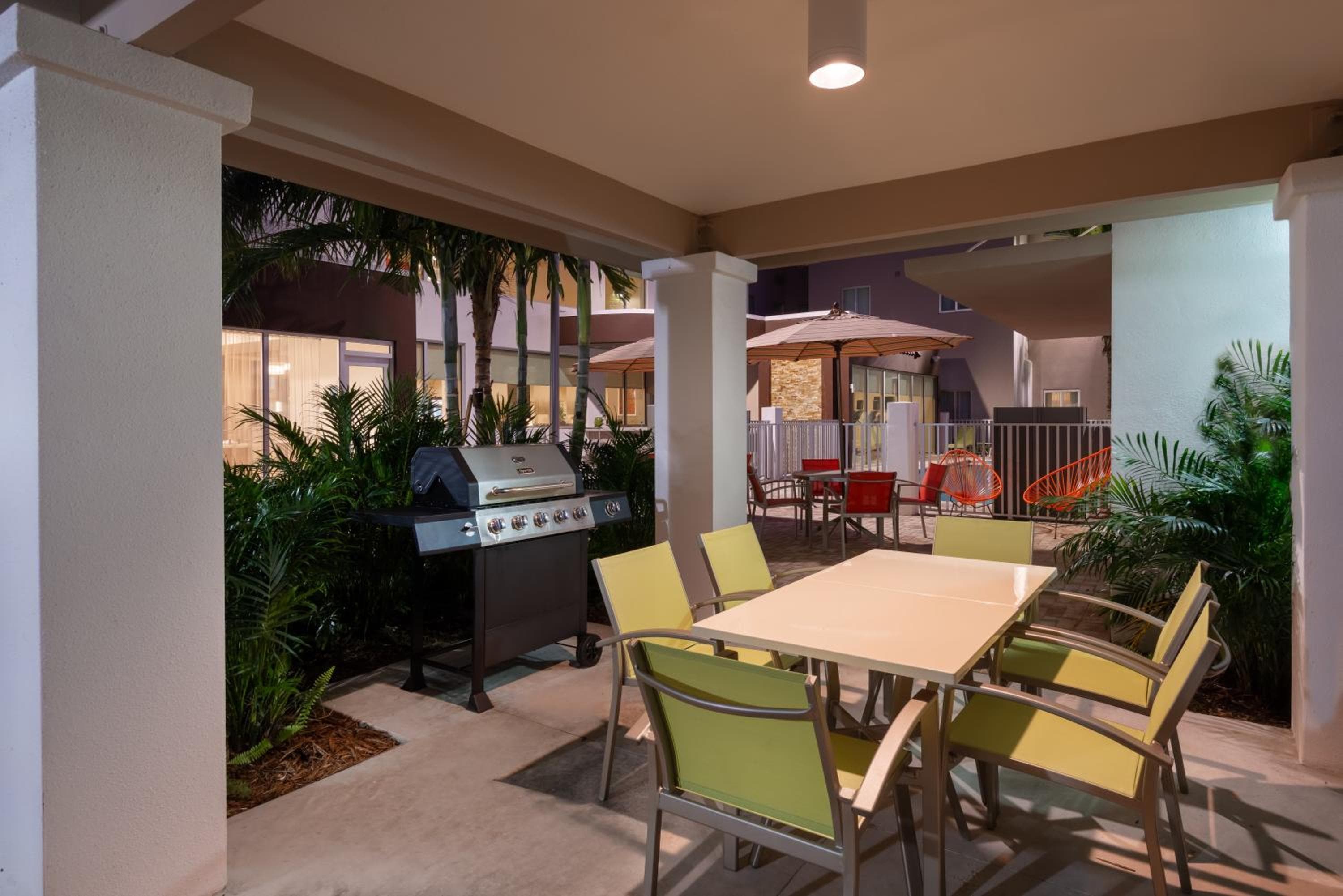 Staybridge Suites - Aeropuerto Internacional de Miami, un hotel IHG — 7