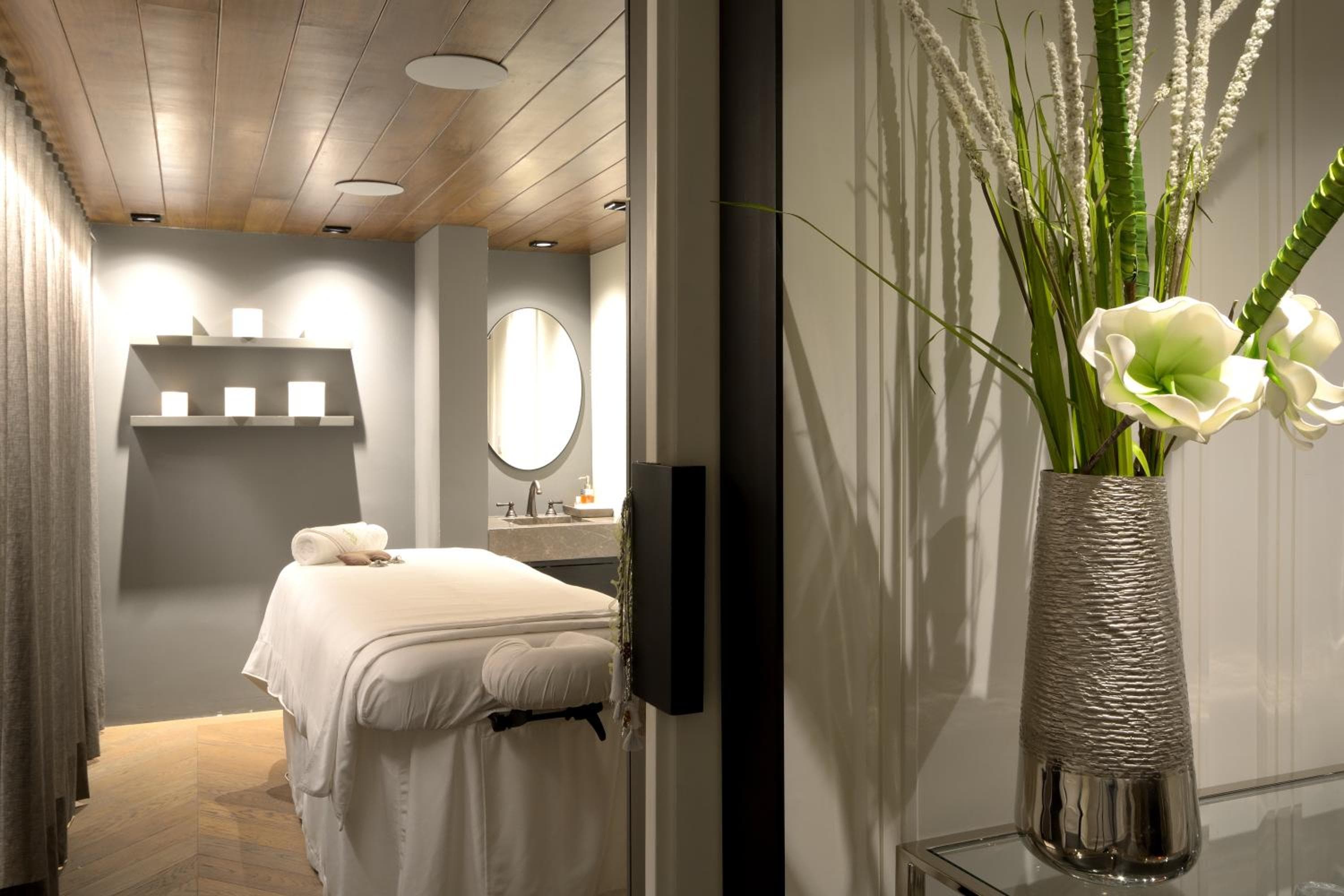 Brick Hotel Mexico City - Small Luxury Hotels of the World — 12