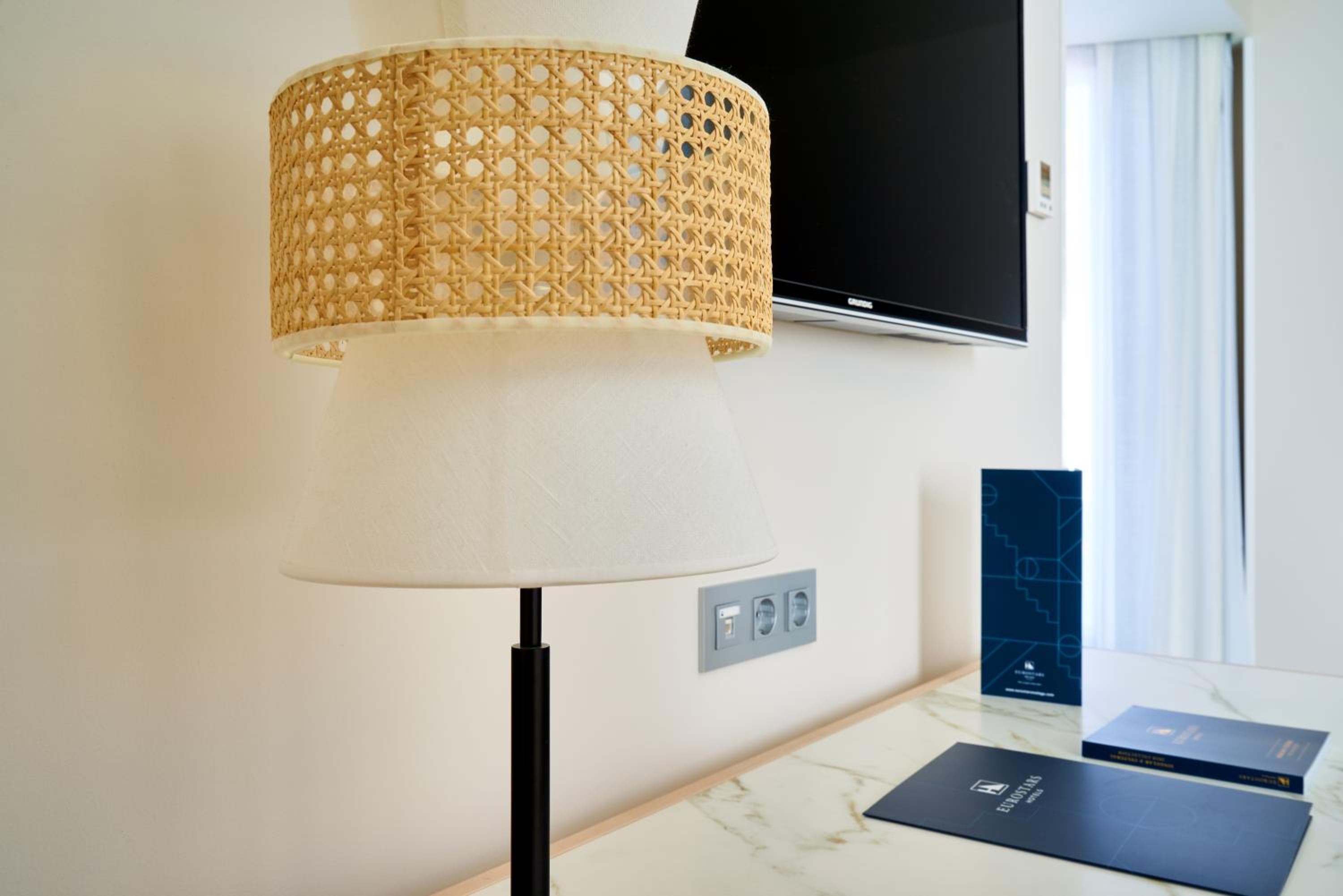 Eurostars Astoria — 10