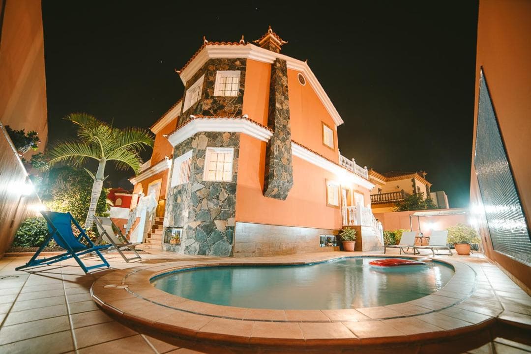 Villa Morada Sonneland con piscina privada climatizada — 1