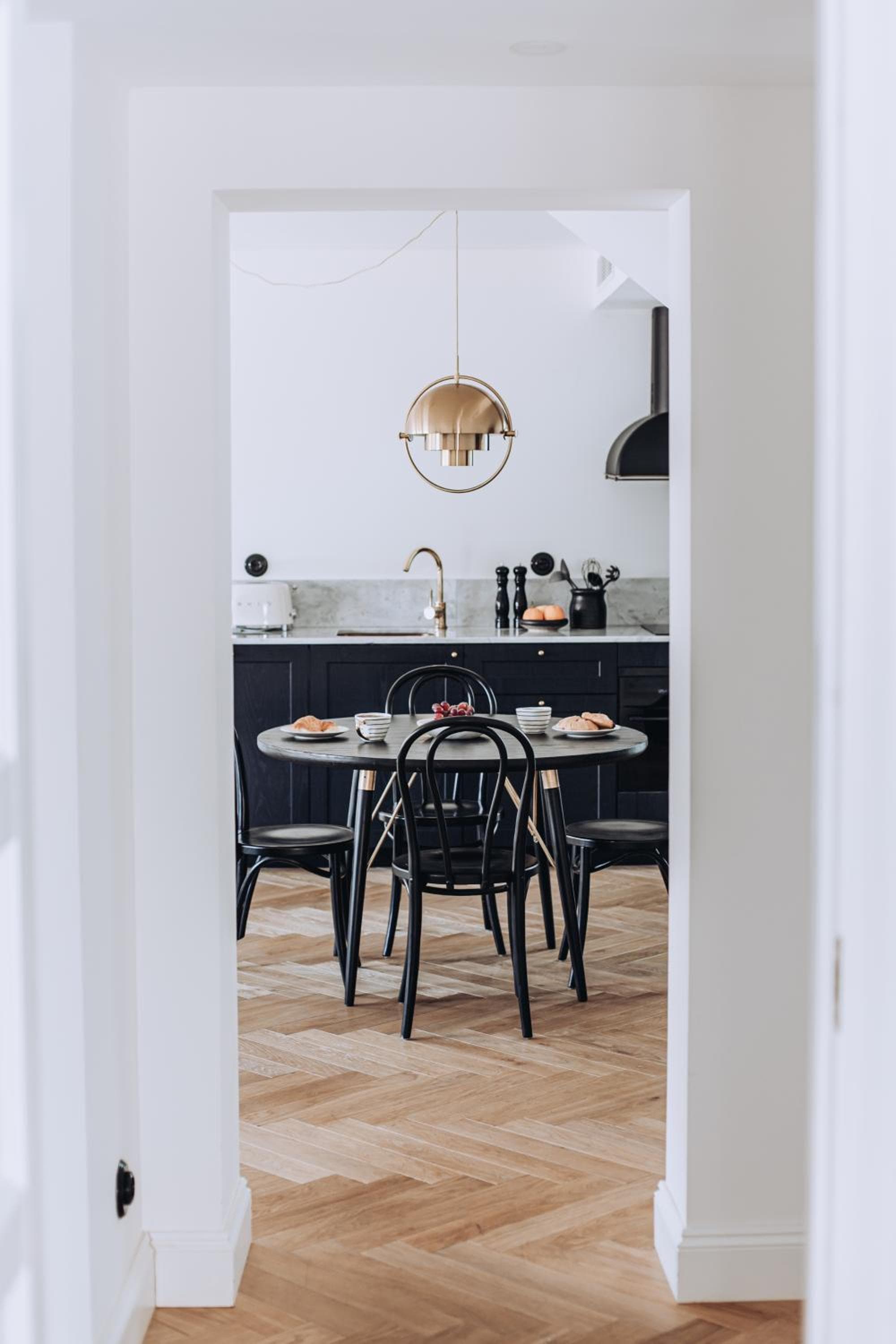 Ocho Suites & Kitchen — 27