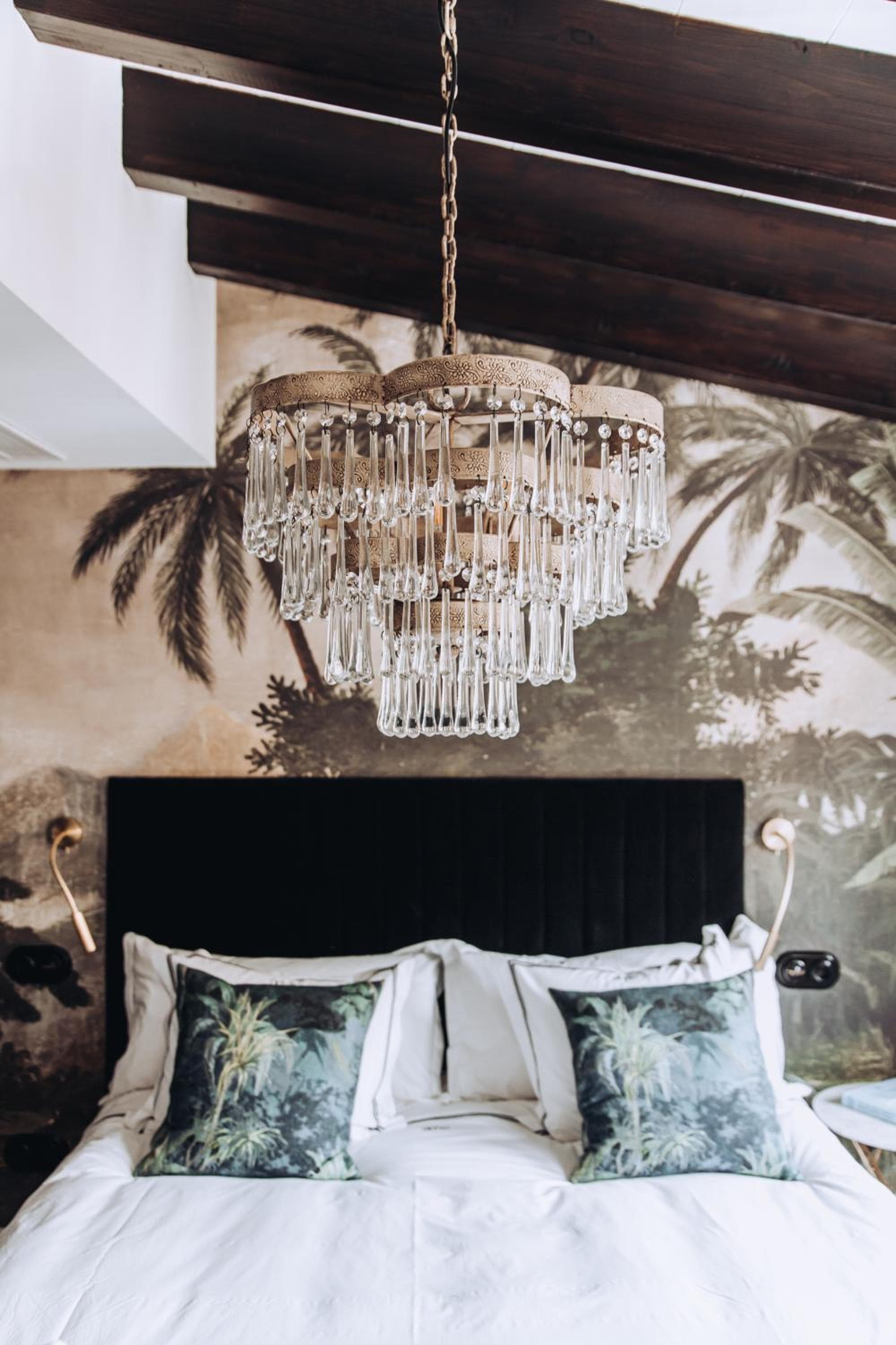 Ocho Suites & Kitchen — 8