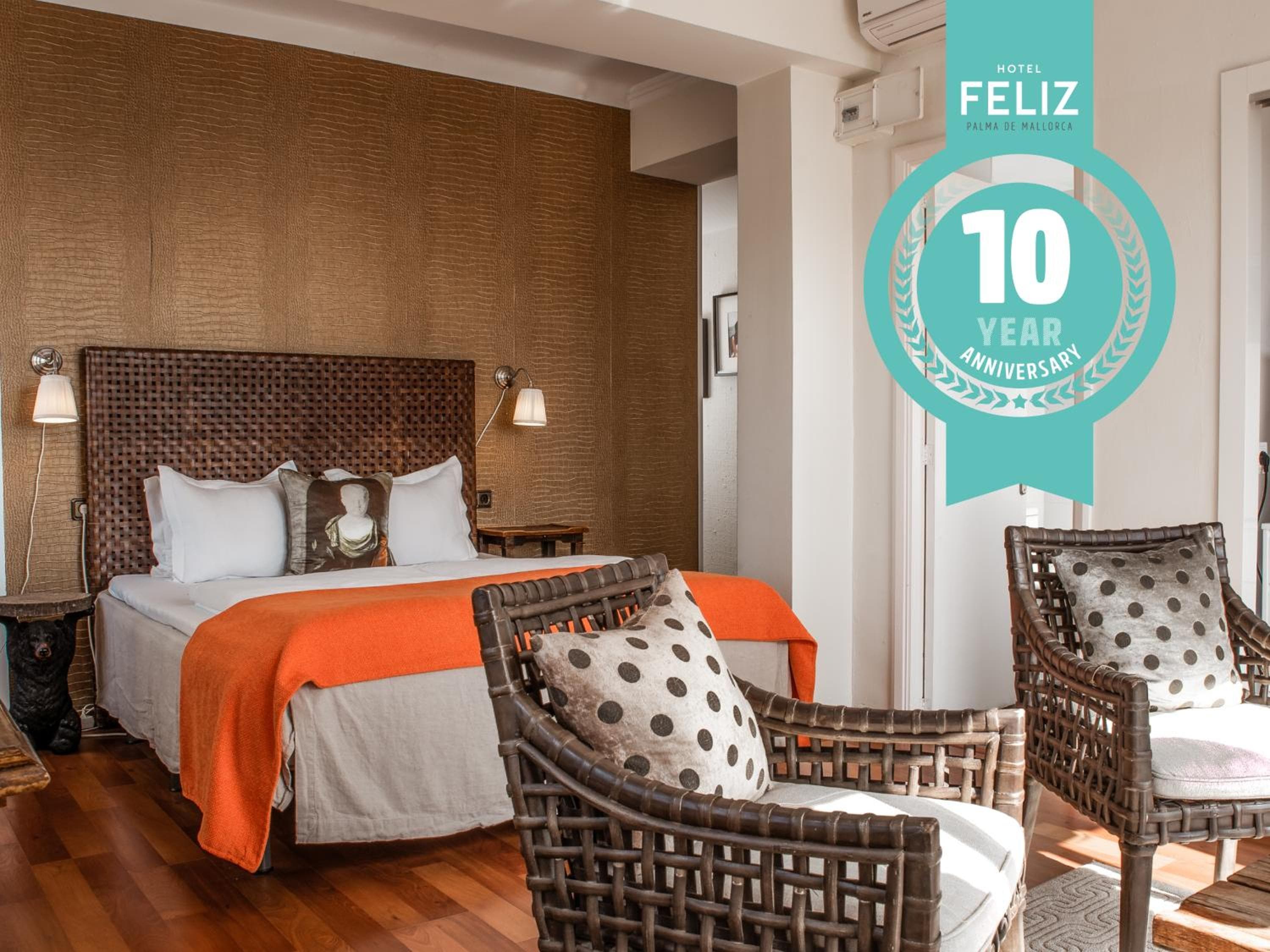 Hotel Feliz — 12