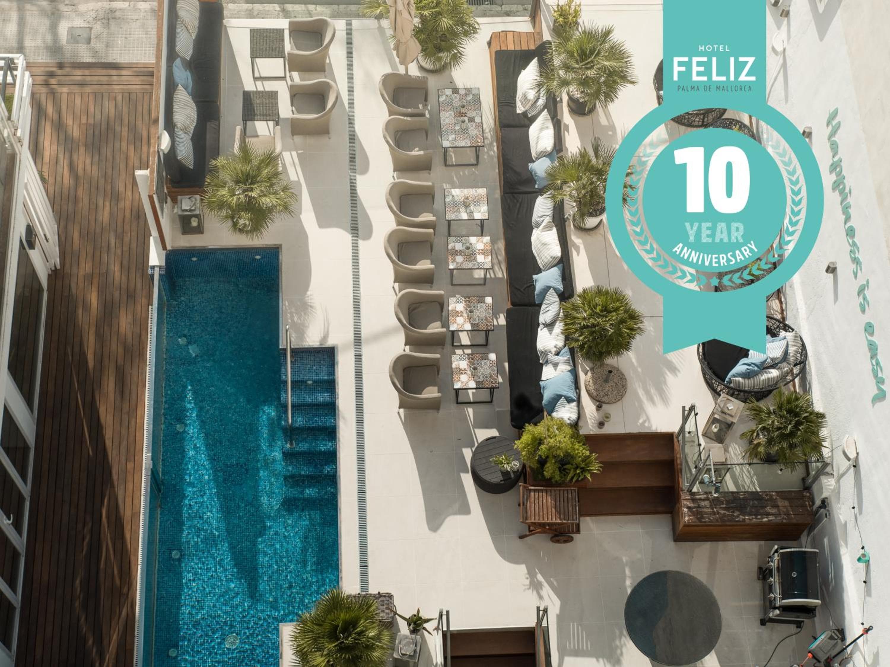 Hotel Feliz — 15
