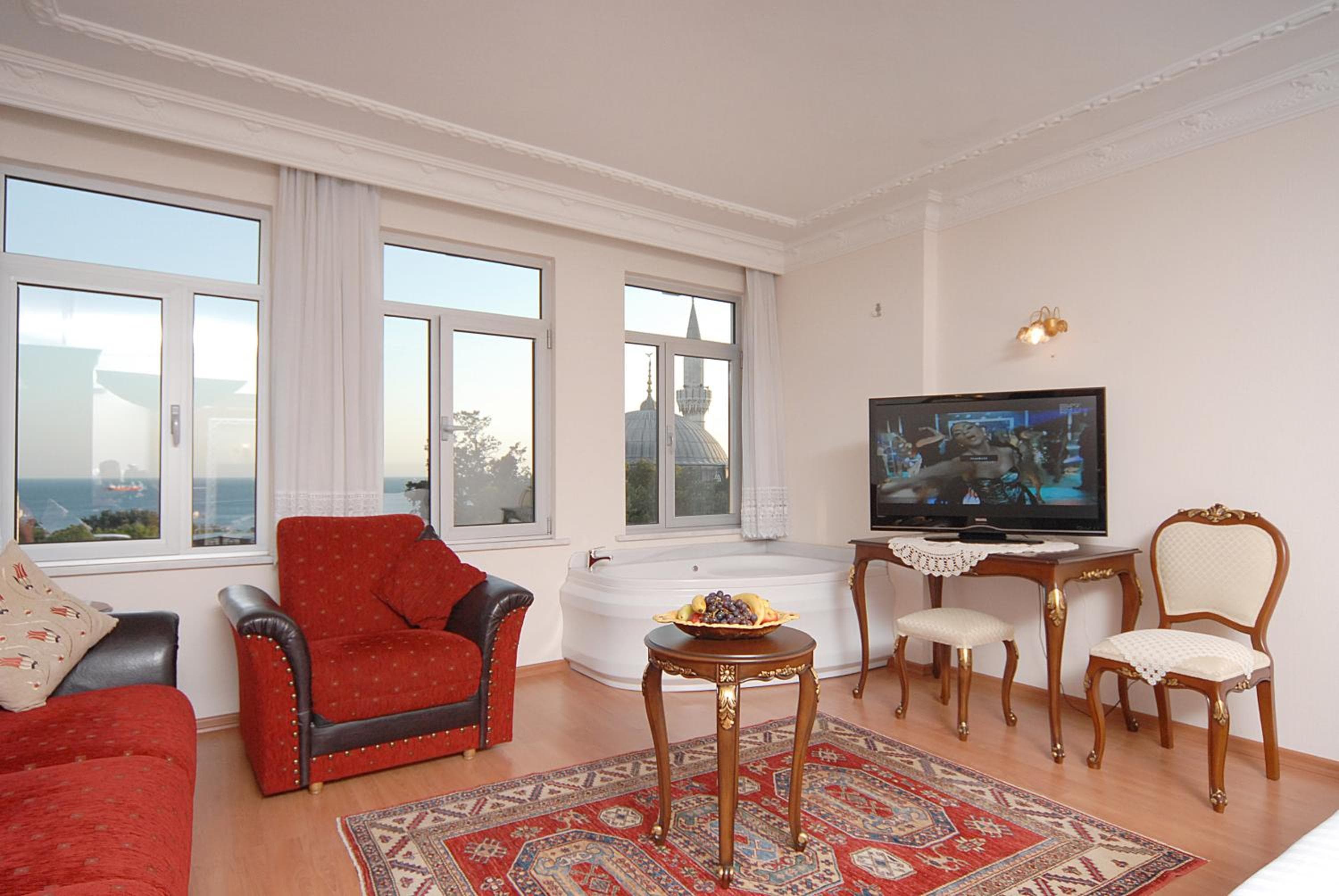 C'è l'Hotel Istanbul — 10