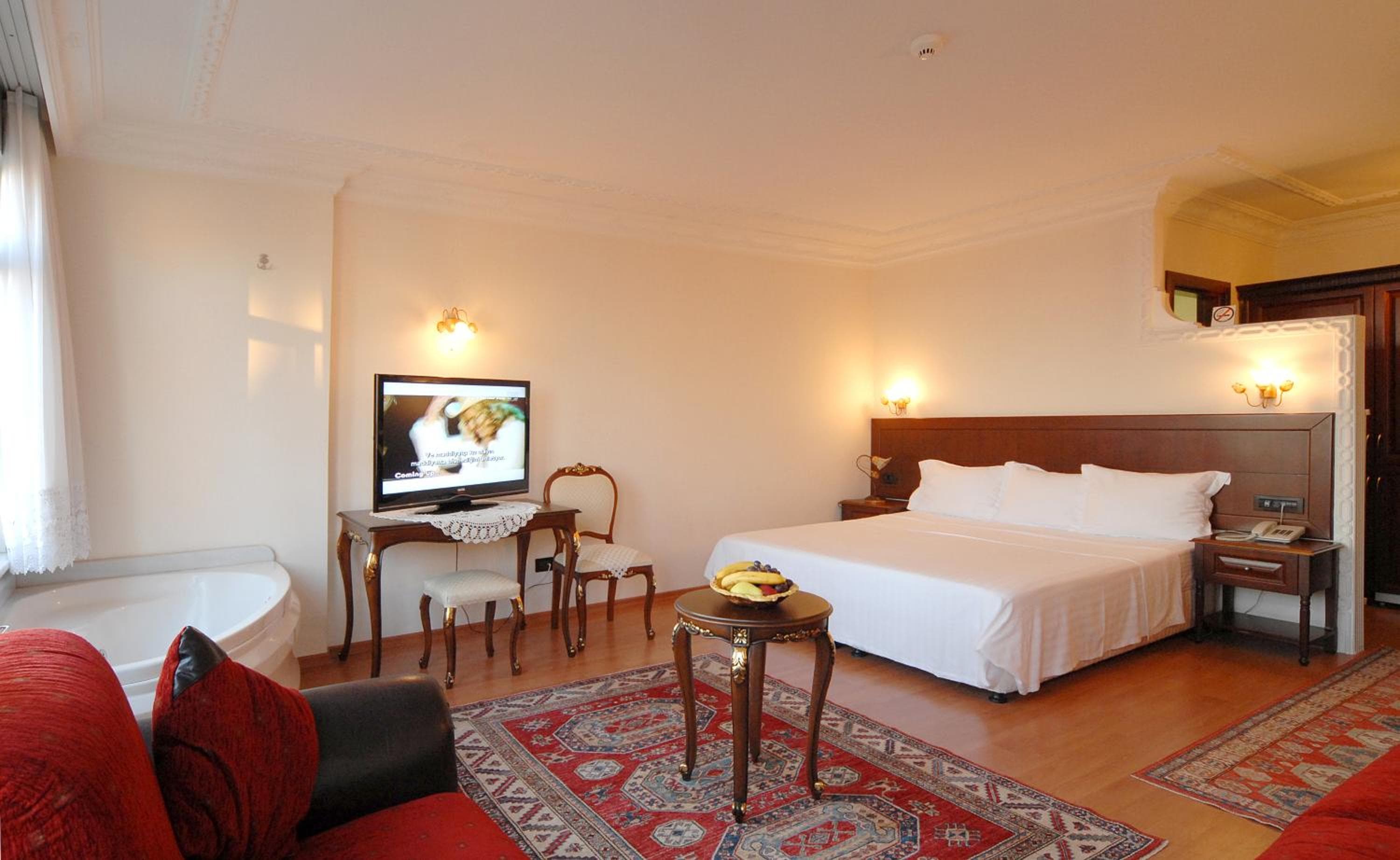 C'è l'Hotel Istanbul — 9