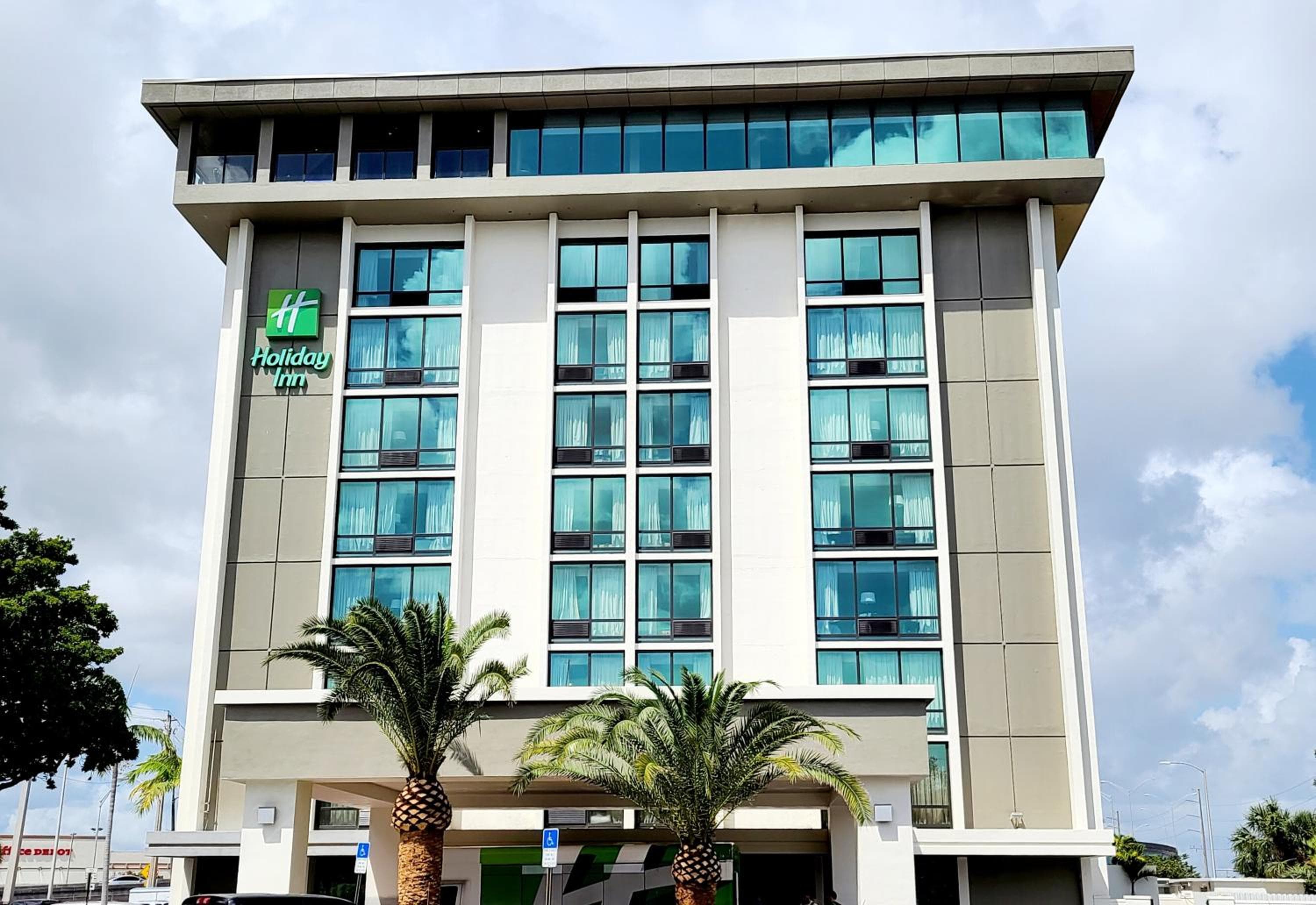 Holiday Inn Miami International Airport, ein IHG Hotel — 1