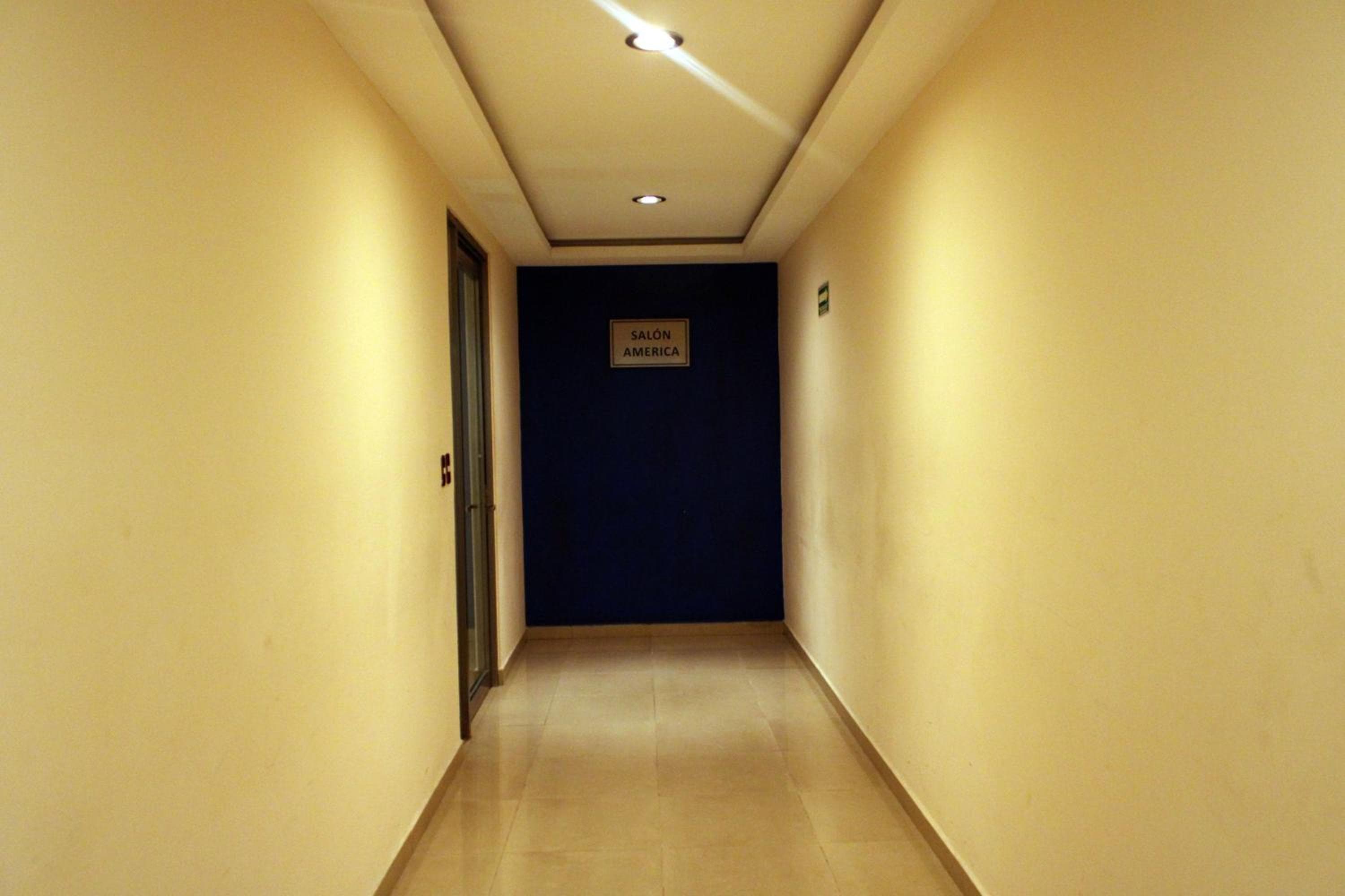 Hotel Soberanis — 23