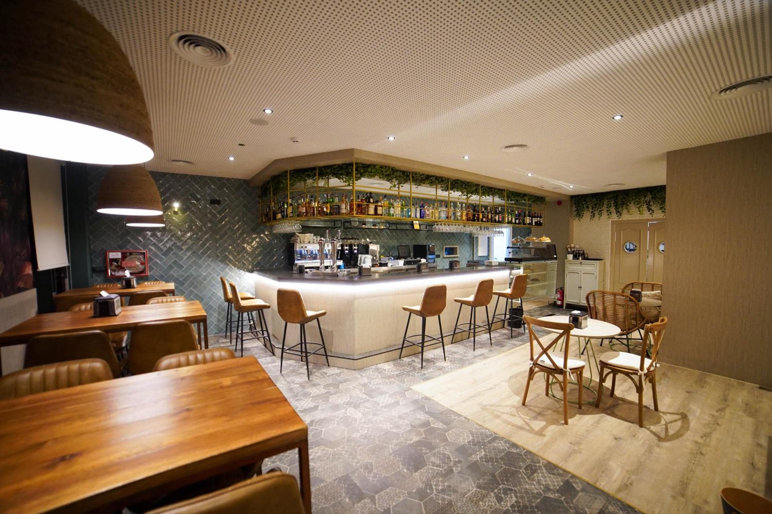 Hotel Sercotel Doña Carmela — 8