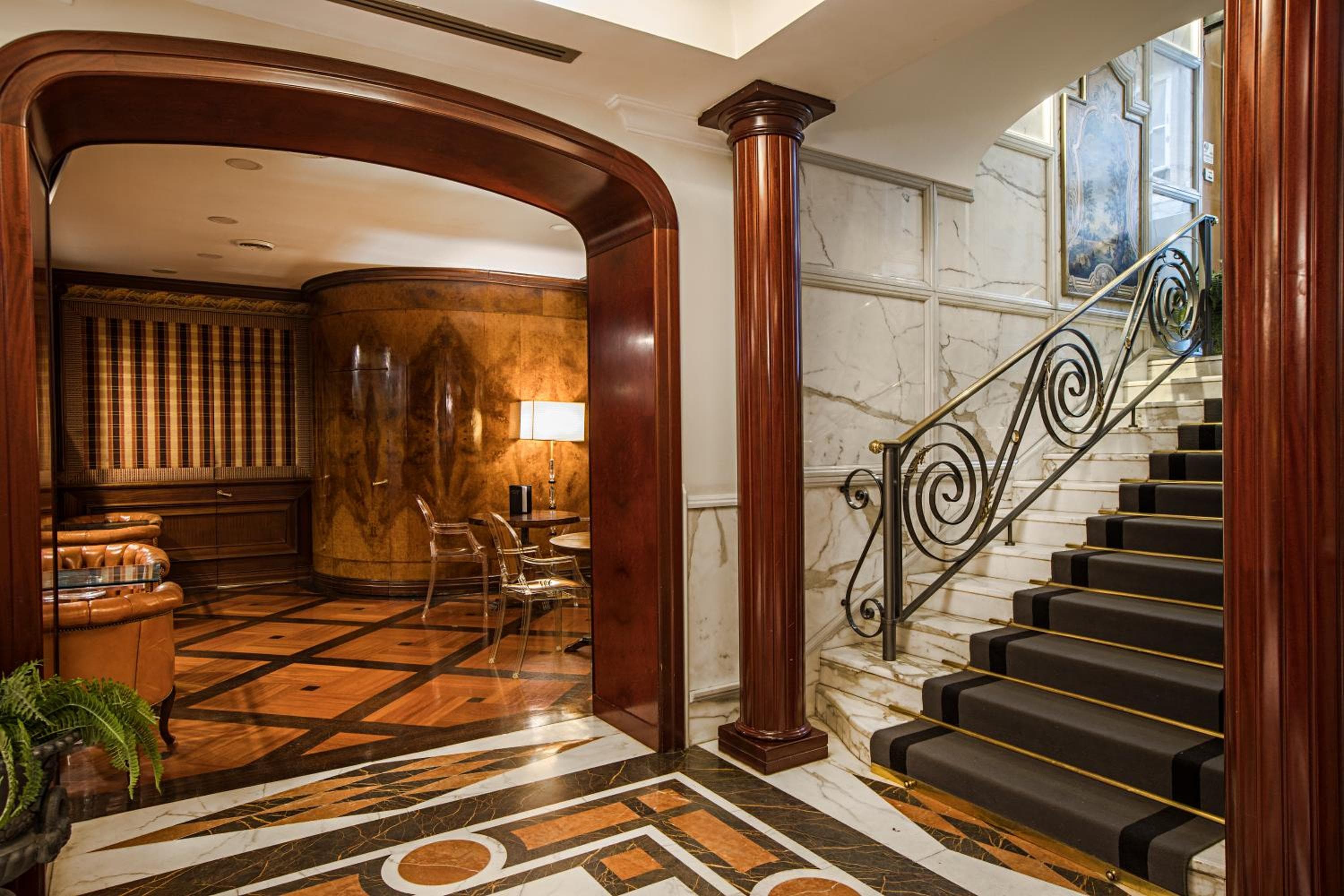 Das Britannia Hotel — 2