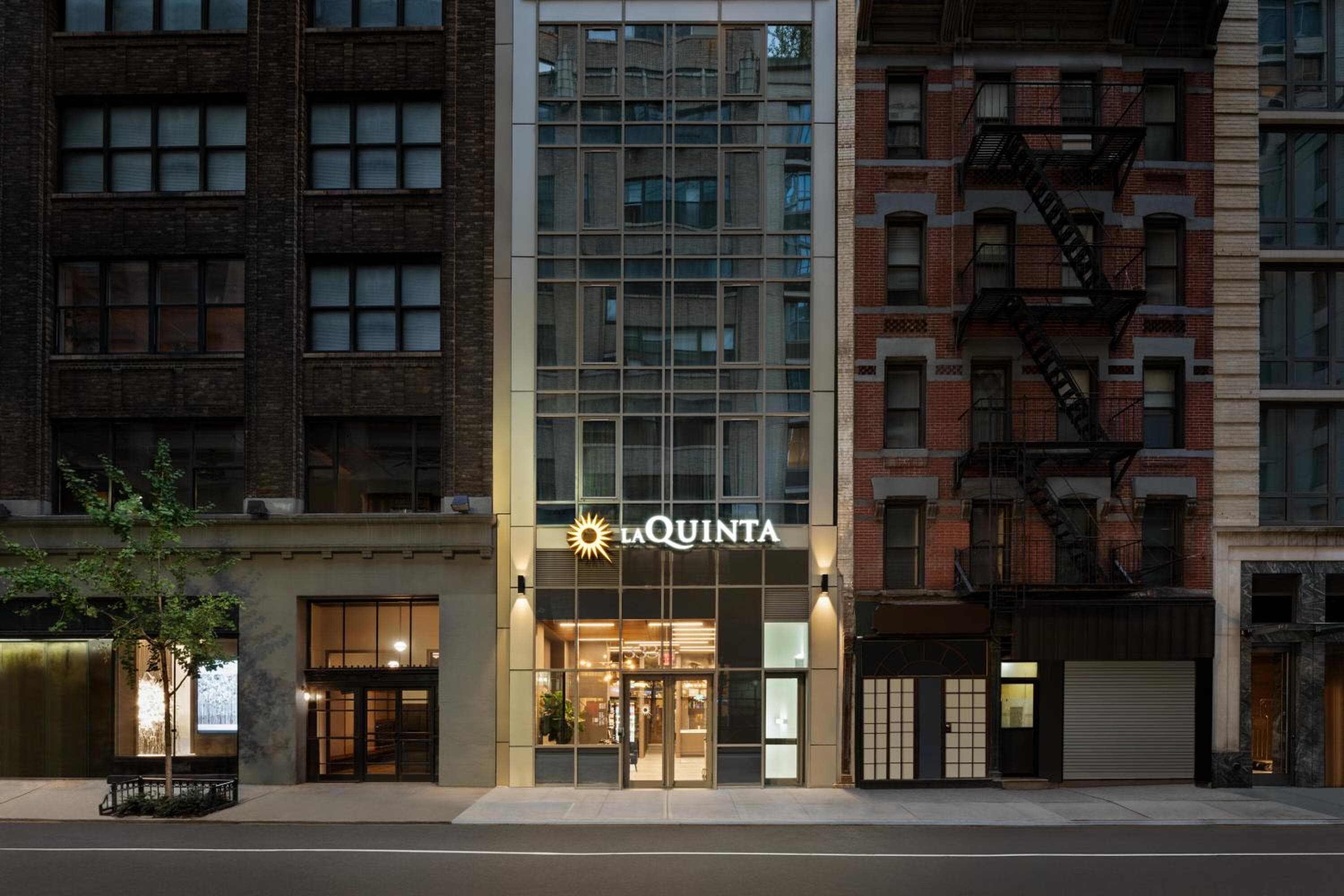 La Quinta by Wyndham Time Square South — 1