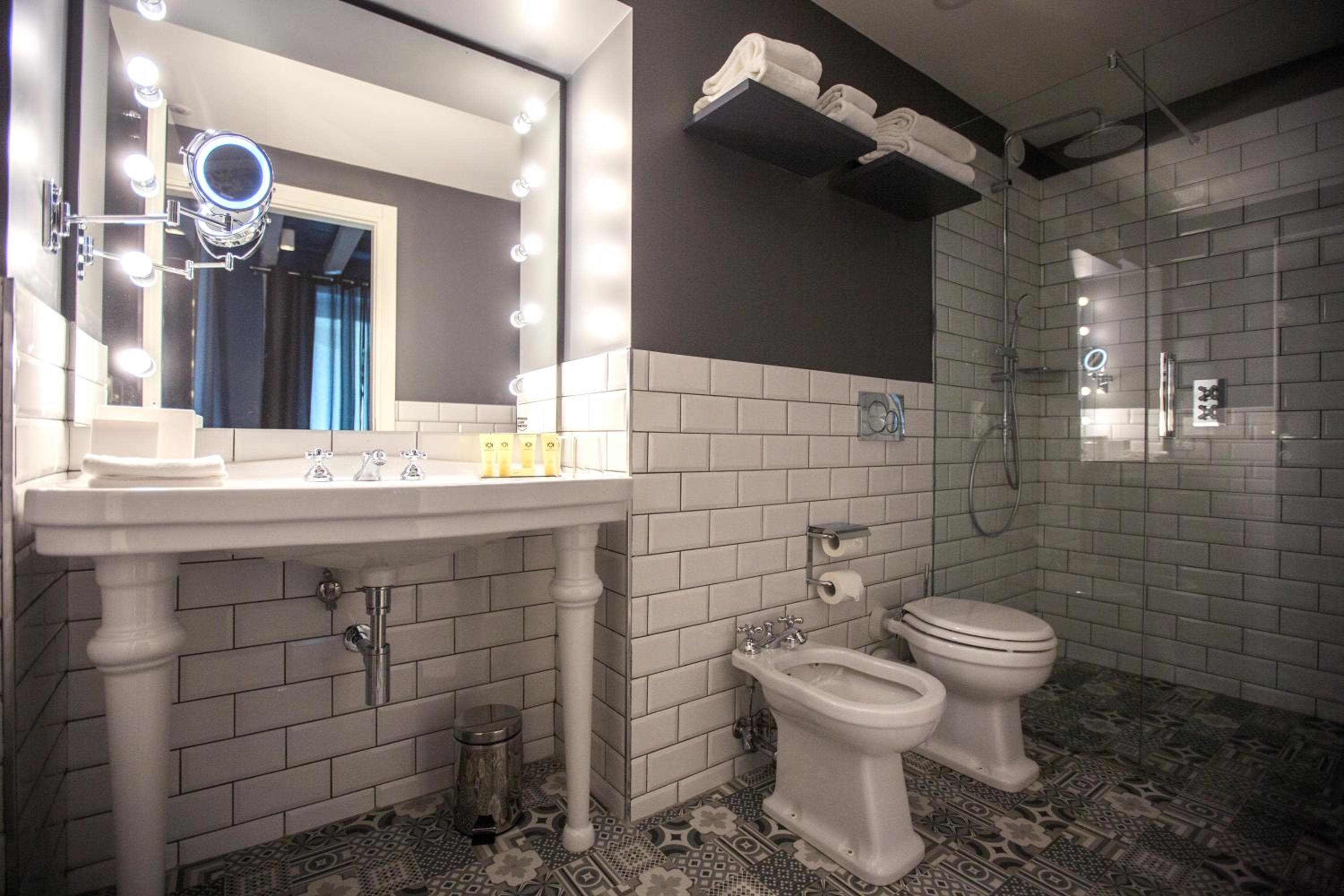 Hotel Indigo Milan - Corso Monforte by IHG — 9