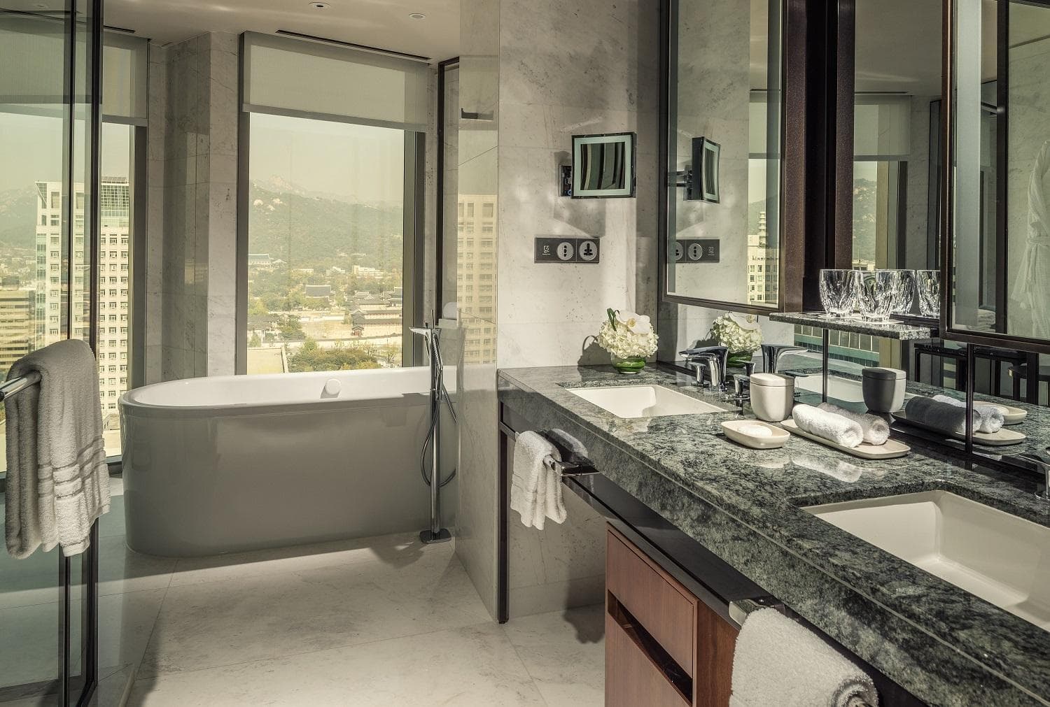 Four Seasons Hotel Seoul hotel, 97, Saemunan-ro, Jongno-gu, Seoul, South Korea — photo 18