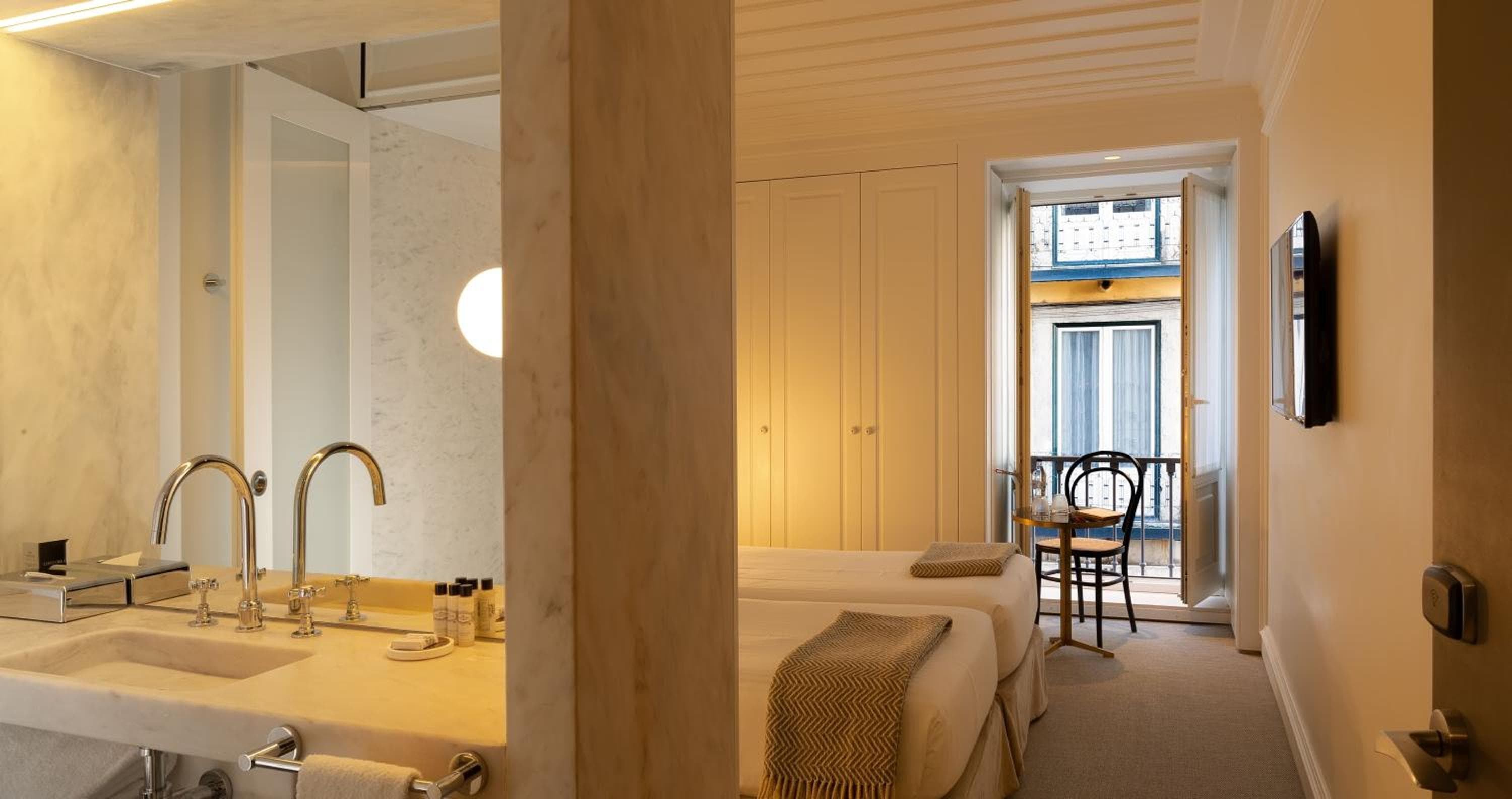 Lisboa Pessoa Hotel hotel, Rua da Oliveira ao Carmo, 8, Lisbon, Portugal — photo 41