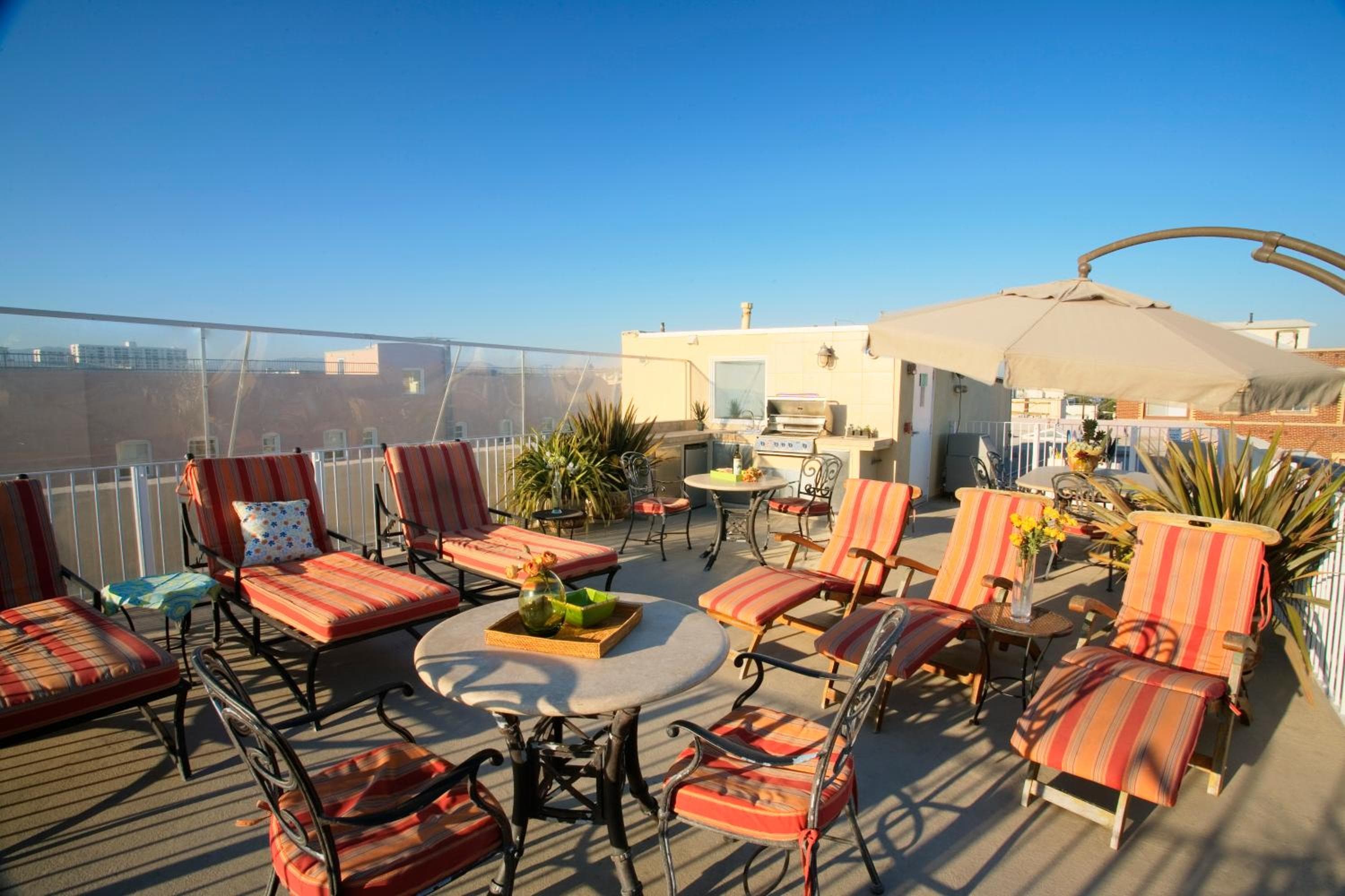 Venice Suites — 6