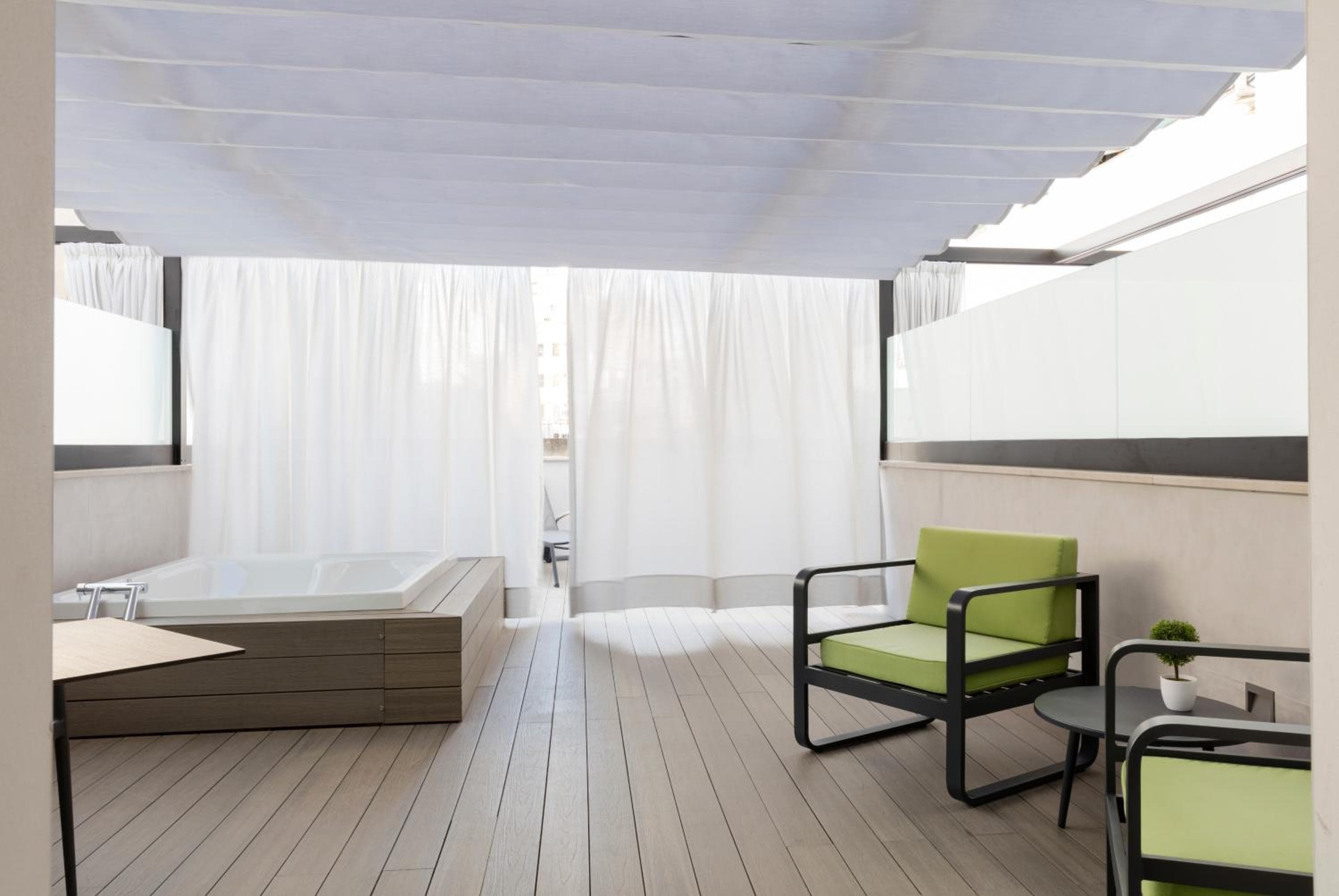 Ars Magna Bleisure Hotel — 12