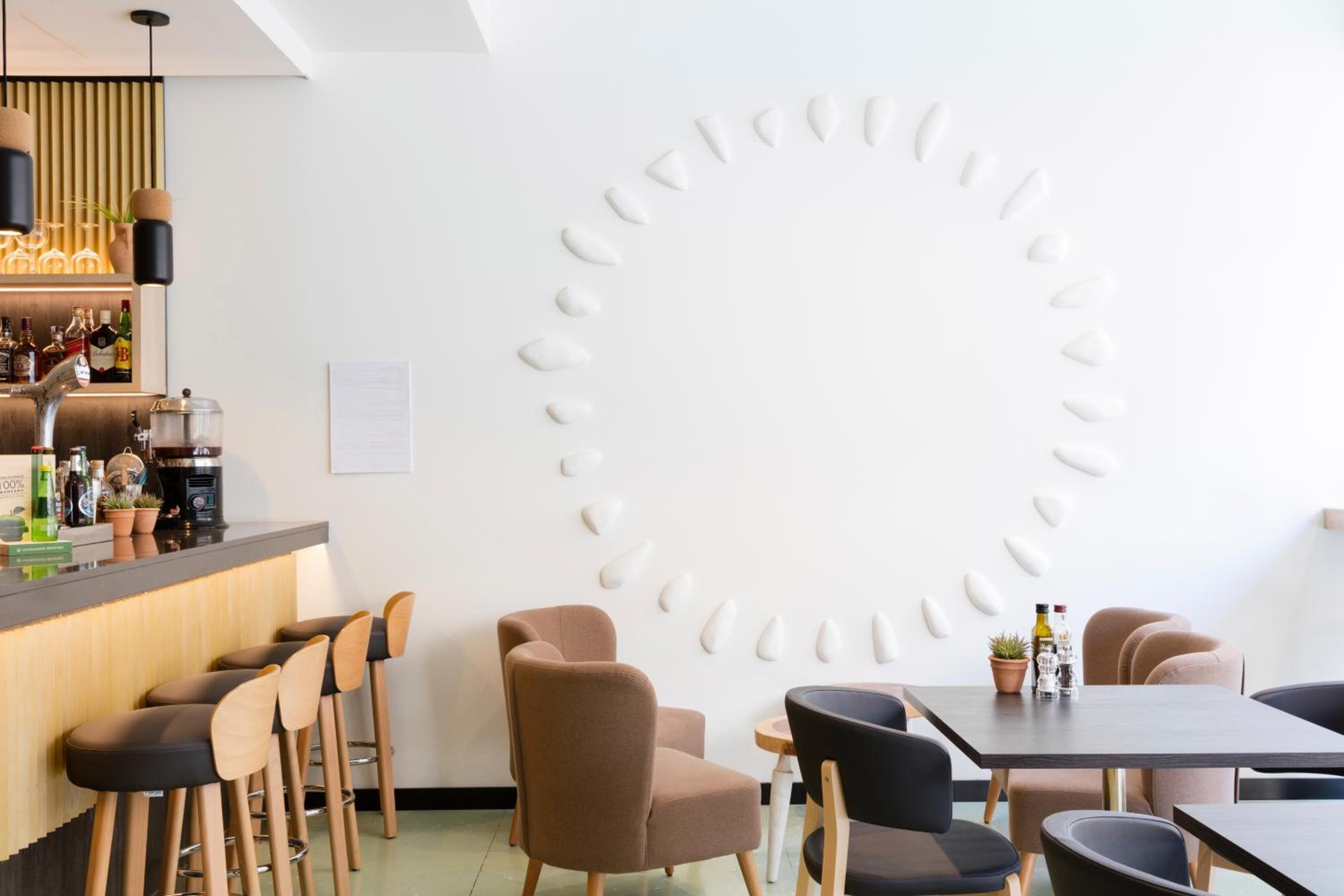 Ars Magna Bleisure Hotel — 16