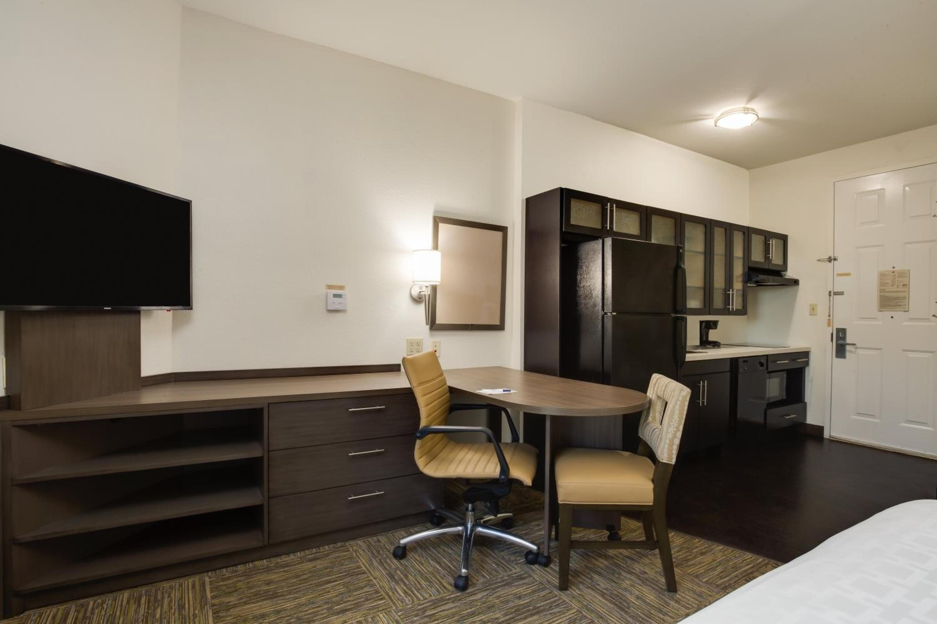 Candlewood Suites Fort Lauderdale Airport-Cruise, un hotel IHG — 14