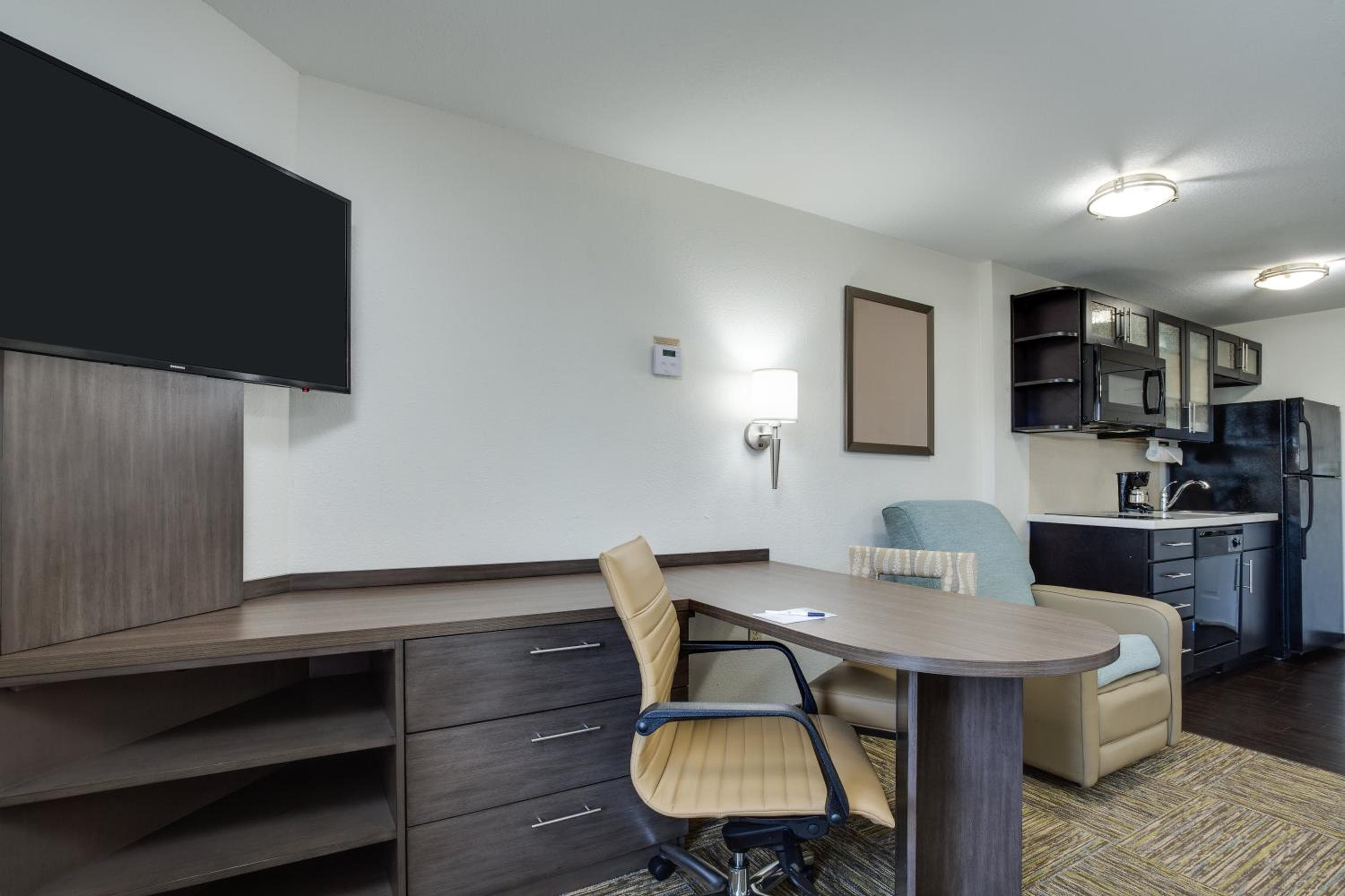 Candlewood Suites Fort Lauderdale Airport-Cruise, un hotel IHG — 12
