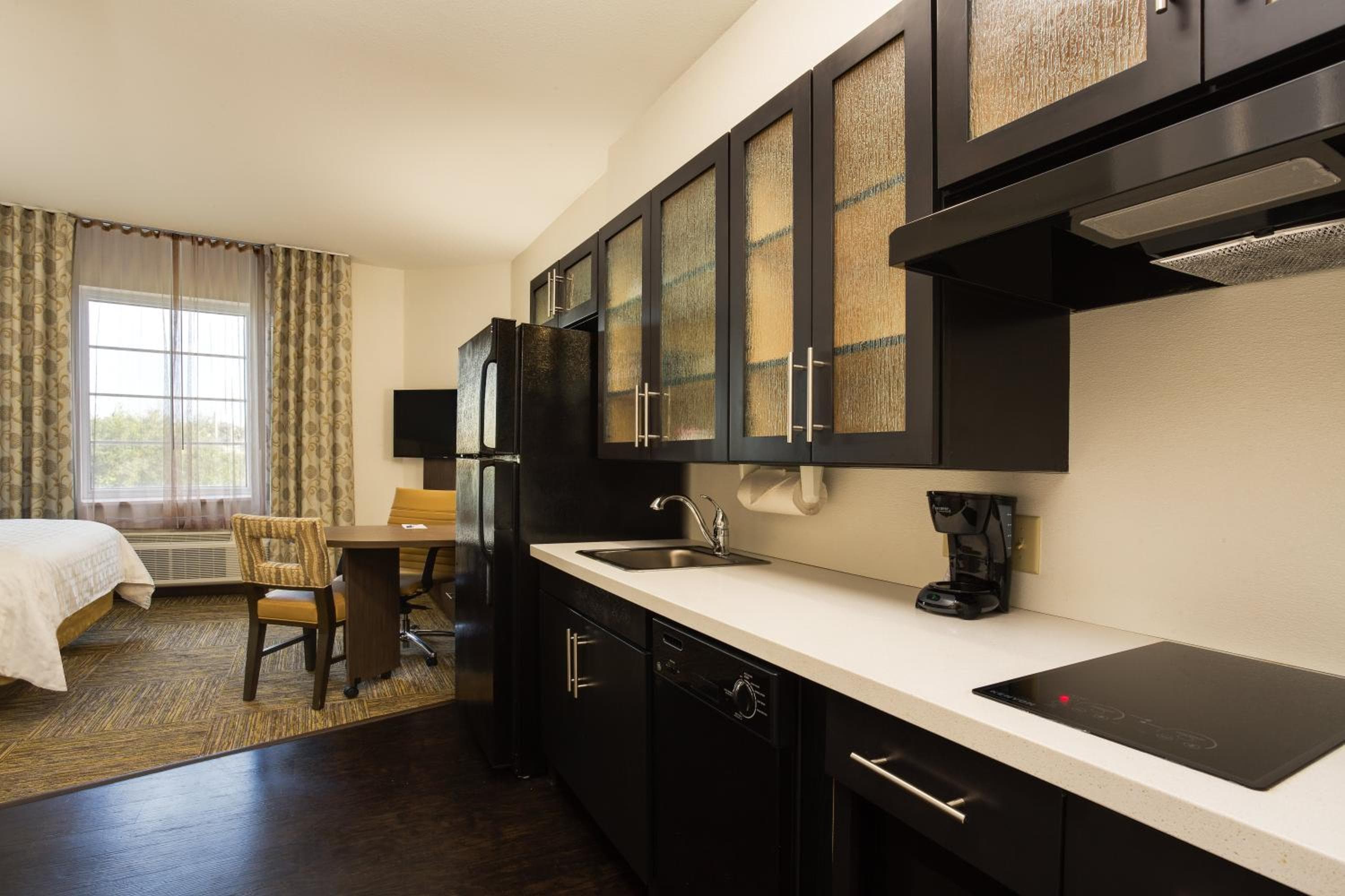 Candlewood Suites Fort Lauderdale Airport-Cruise, un hotel IHG — 19