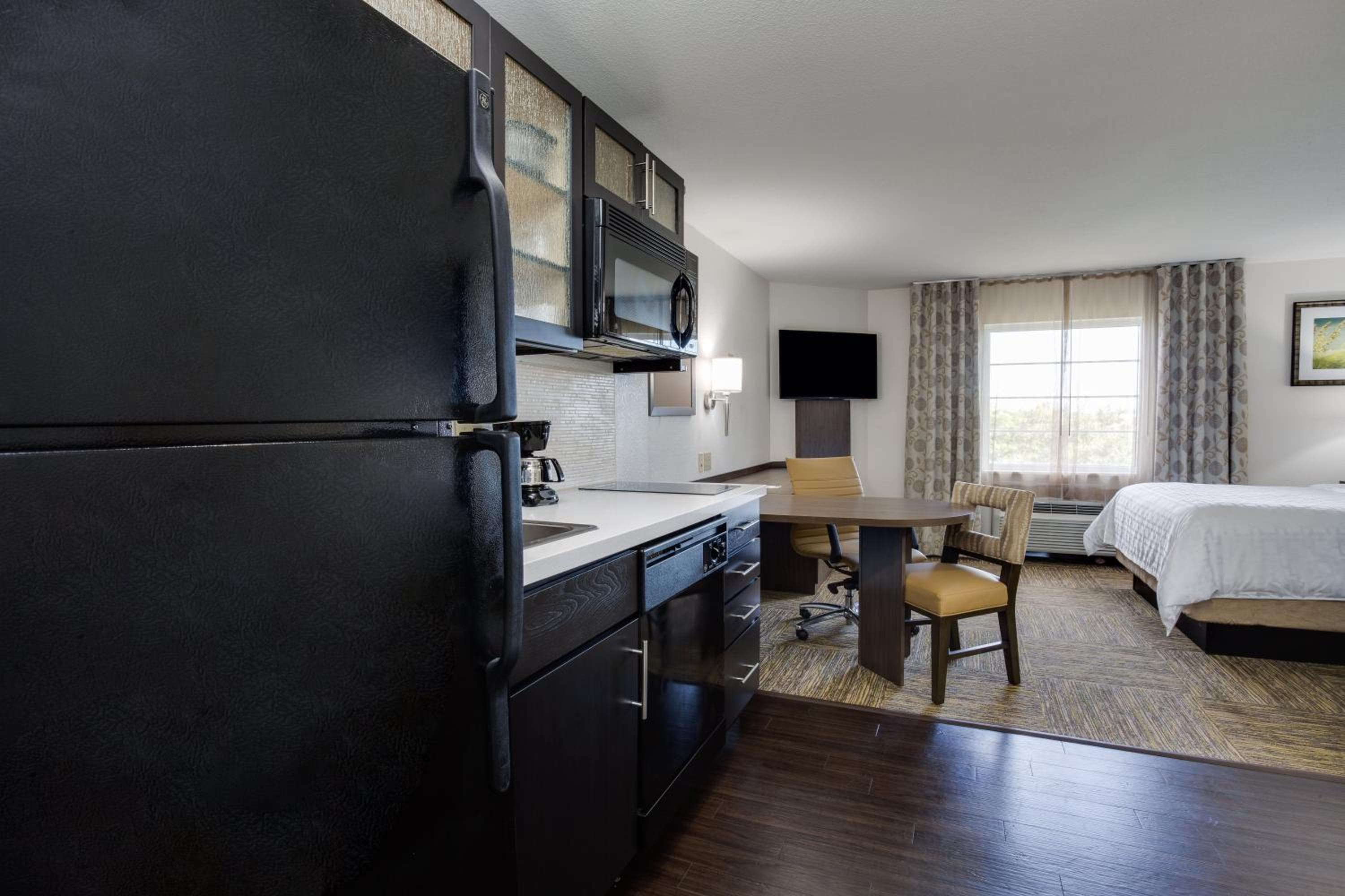 Candlewood Suites Fort Lauderdale Airport-Cruise, un hotel IHG — 29
