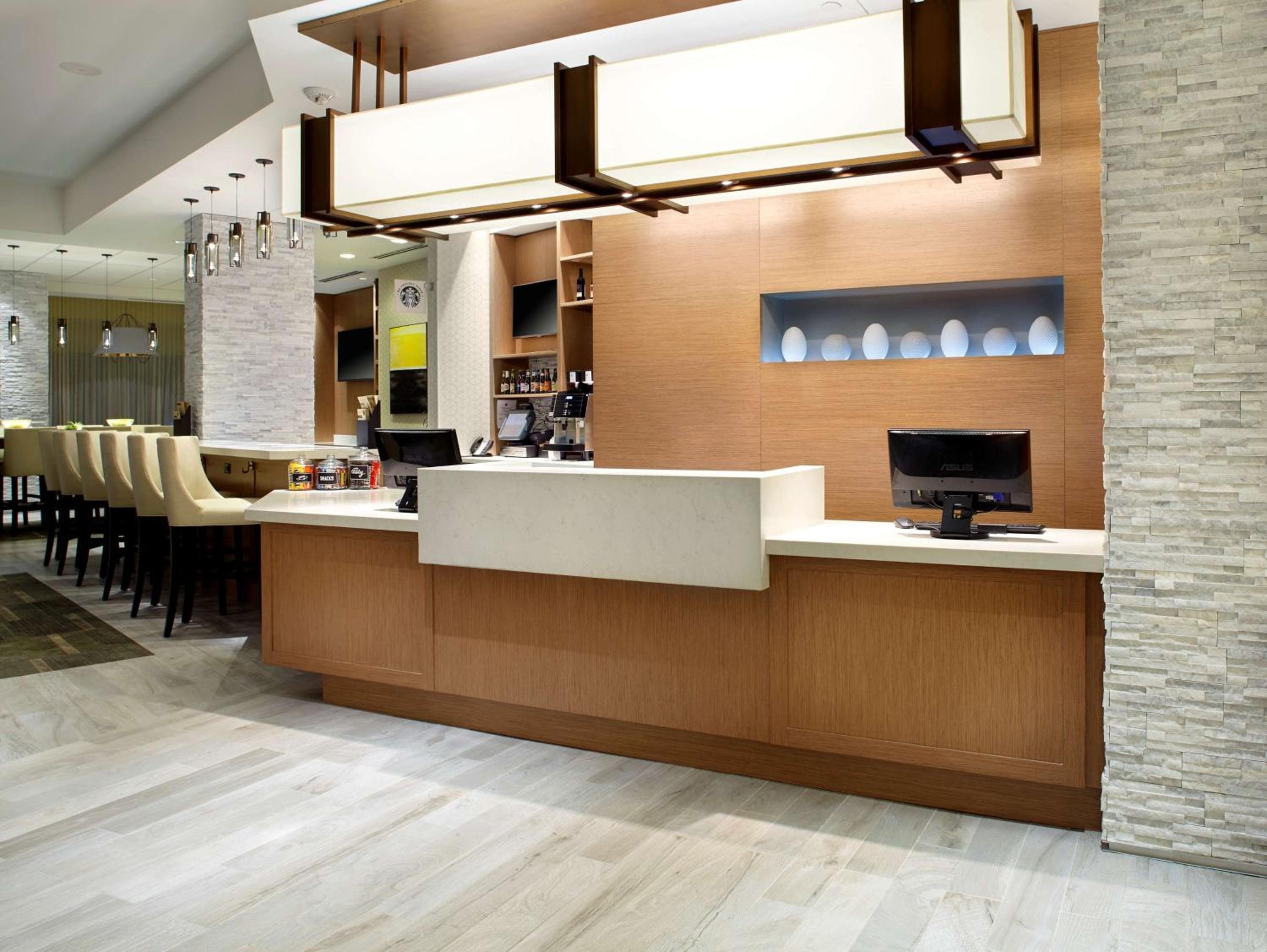 Hyatt Place Miami Airport East — 13