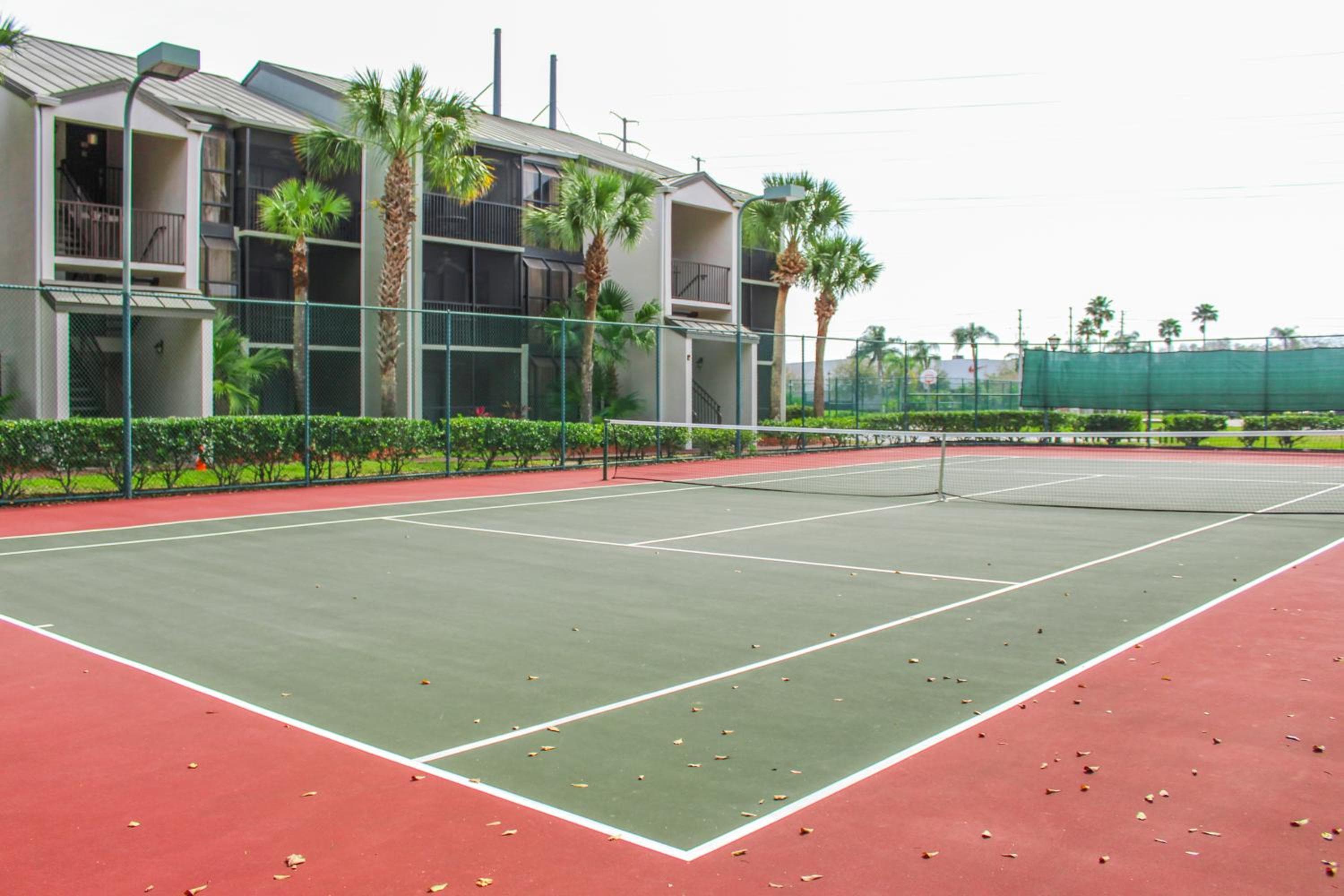 Resort Internacional Parkway — 11
