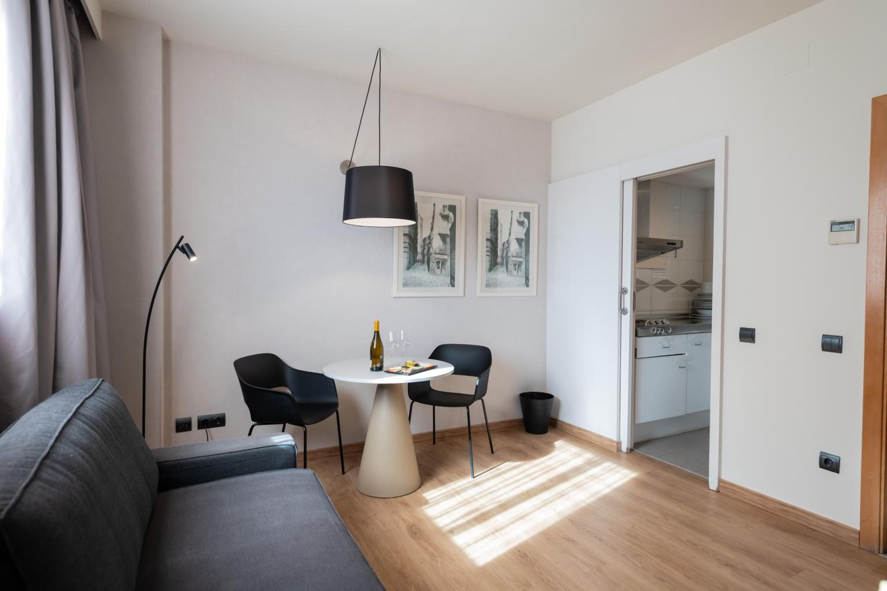 Aparthotel Atenea Barcelona — 26