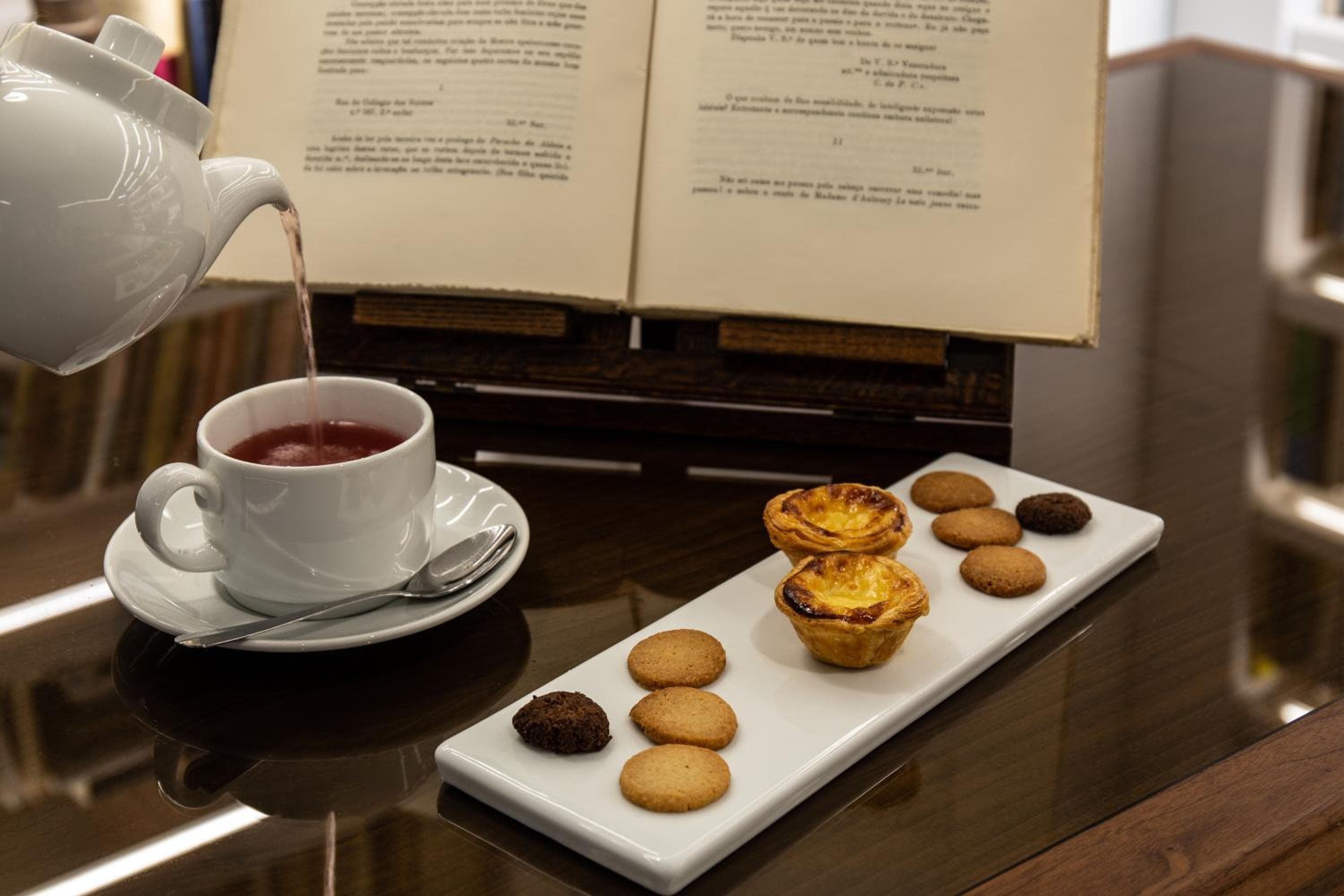 Lisboa Pessoa Hotel hotel, Rua da Oliveira ao Carmo, 8, Lisbon, Portugal — photo 59